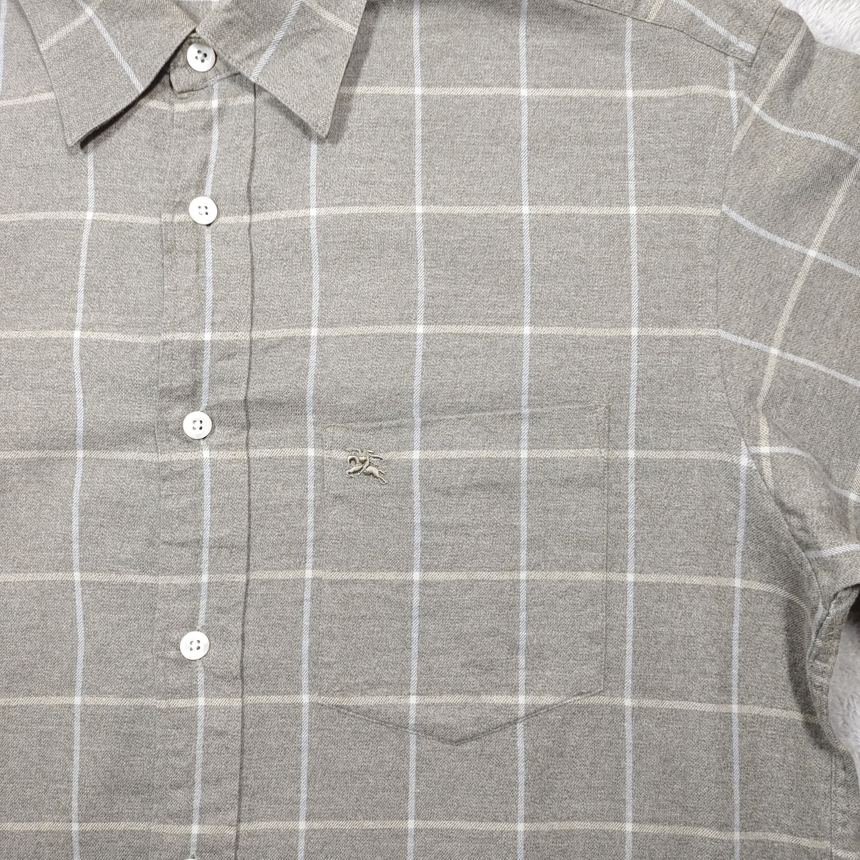 Burberry BURBERRY CHECKERD BUTTON UP LONG SLEEVE Size US M / EU 48-50 / 2 - 4 Thumbnail