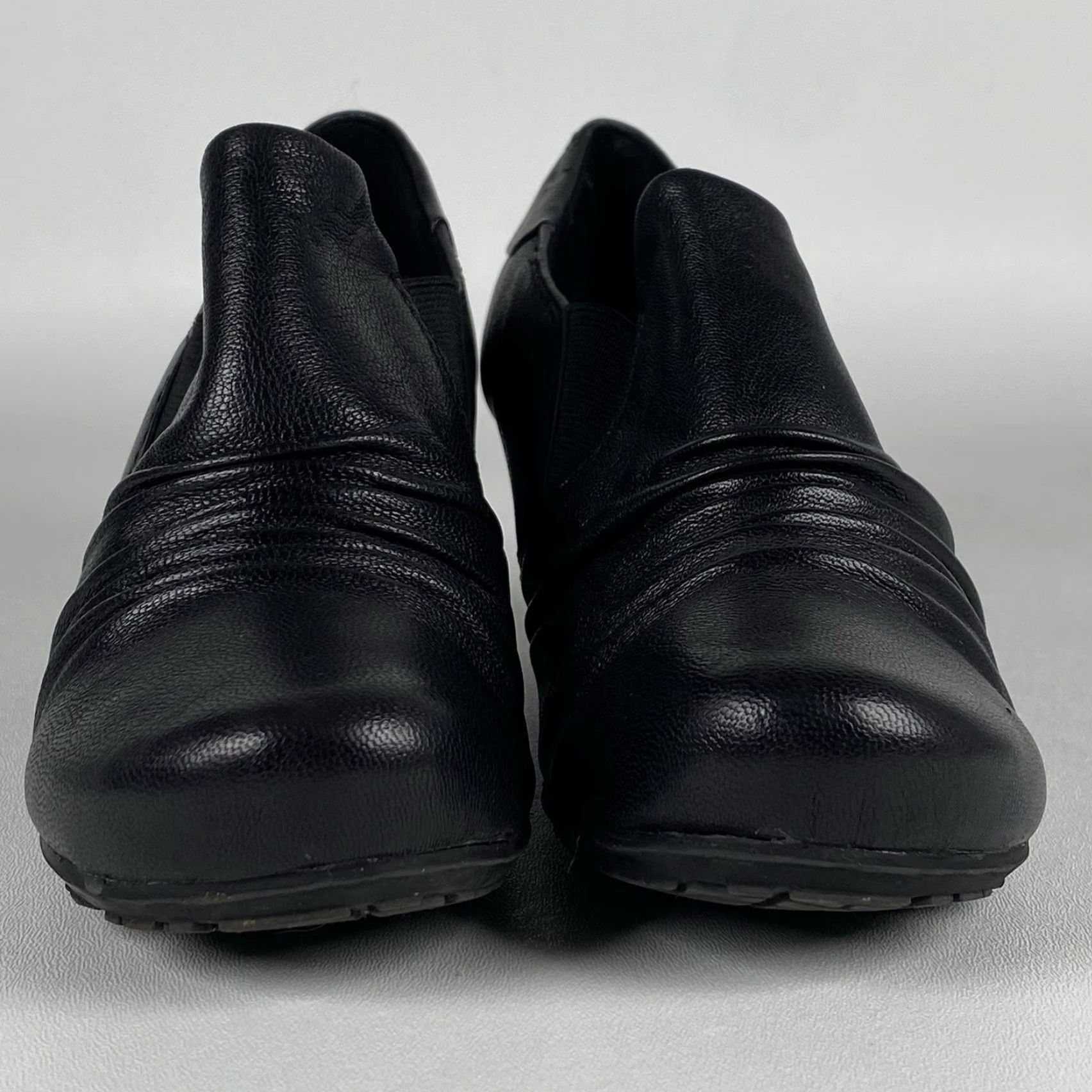 Vintage Womens Baretraps Pump Black Leather Slip On 8.5 M Round Toe Block Heel Cushioned Comfort Shoes Size US 7 / IT 37 - 3 Thumbnail
