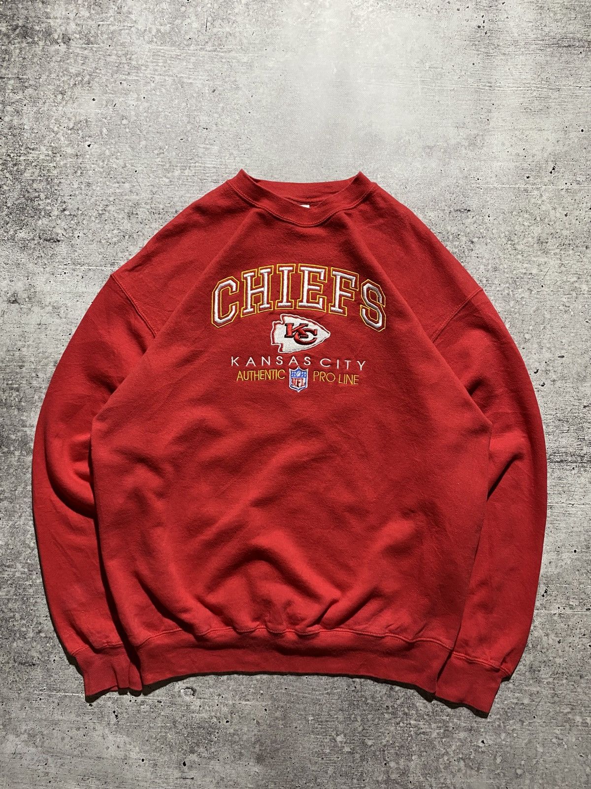 NFL × Vintage Chiefs vintage NFL sweatshirt Size US XL / EU 56 / 4 - 1 Thumbnail