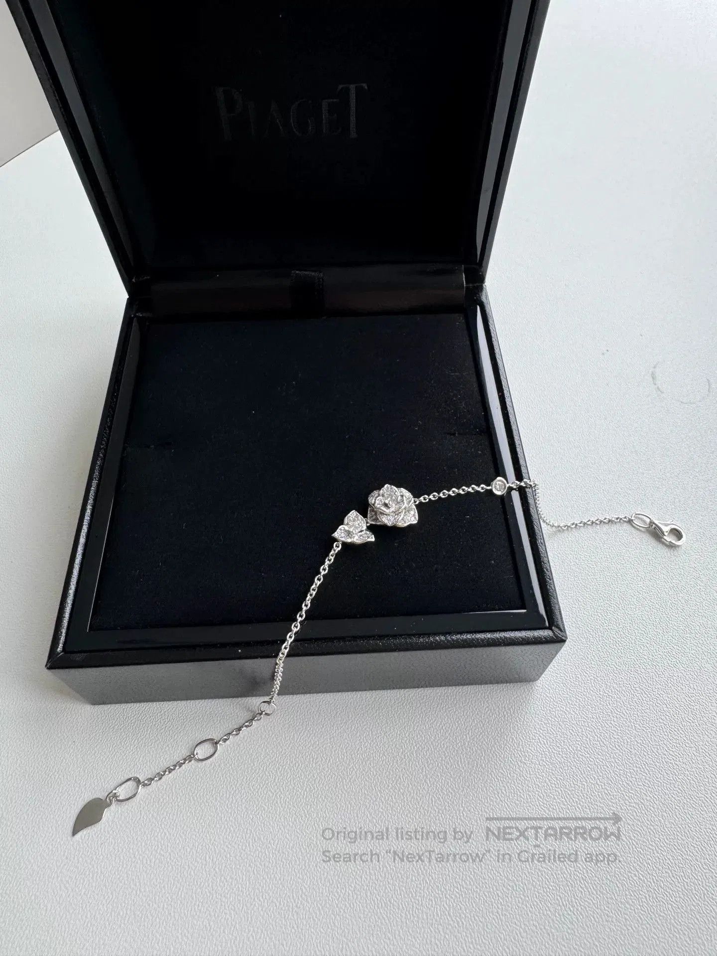 Piaget Piaget Rose Diamond Bracelet. Size ONE SIZE - 5 Thumbnail