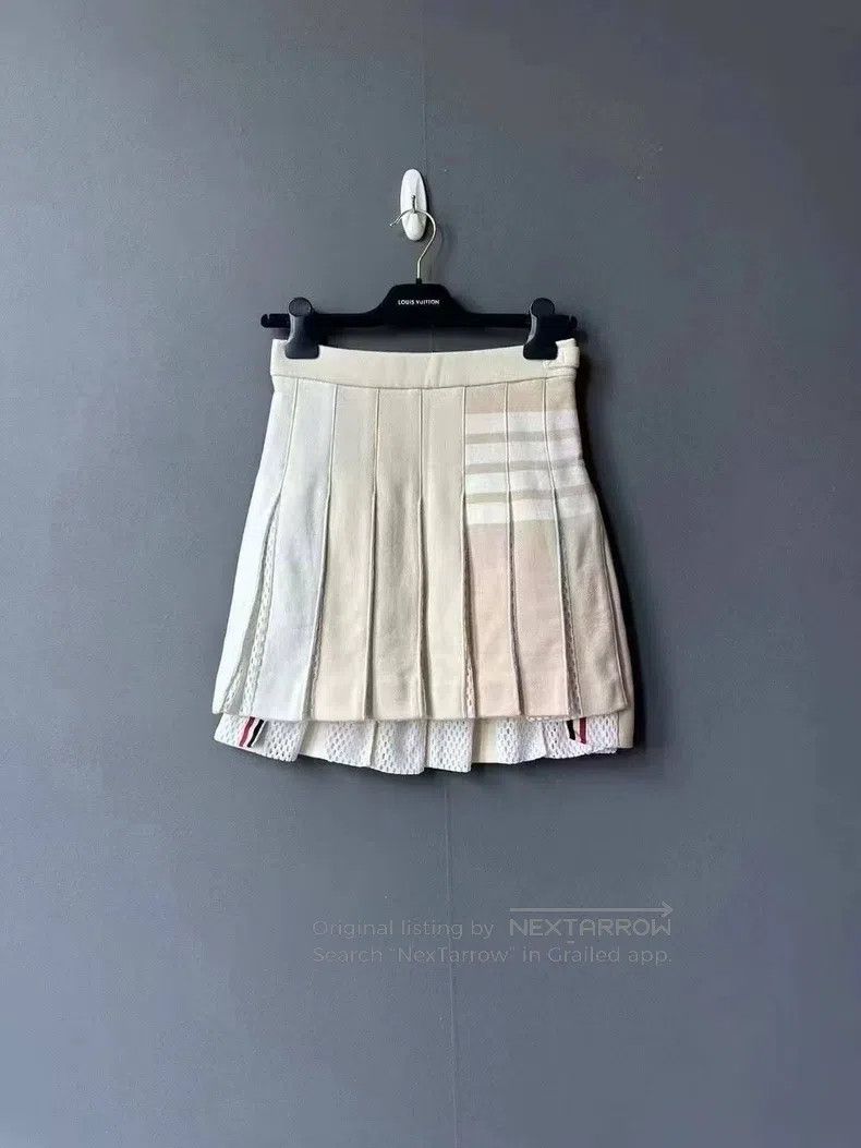 Thom Browne Thom Browne Color-Blocked Pleated Skirt Size 24" / US 00 / IT 34 - 1 Thumbnail