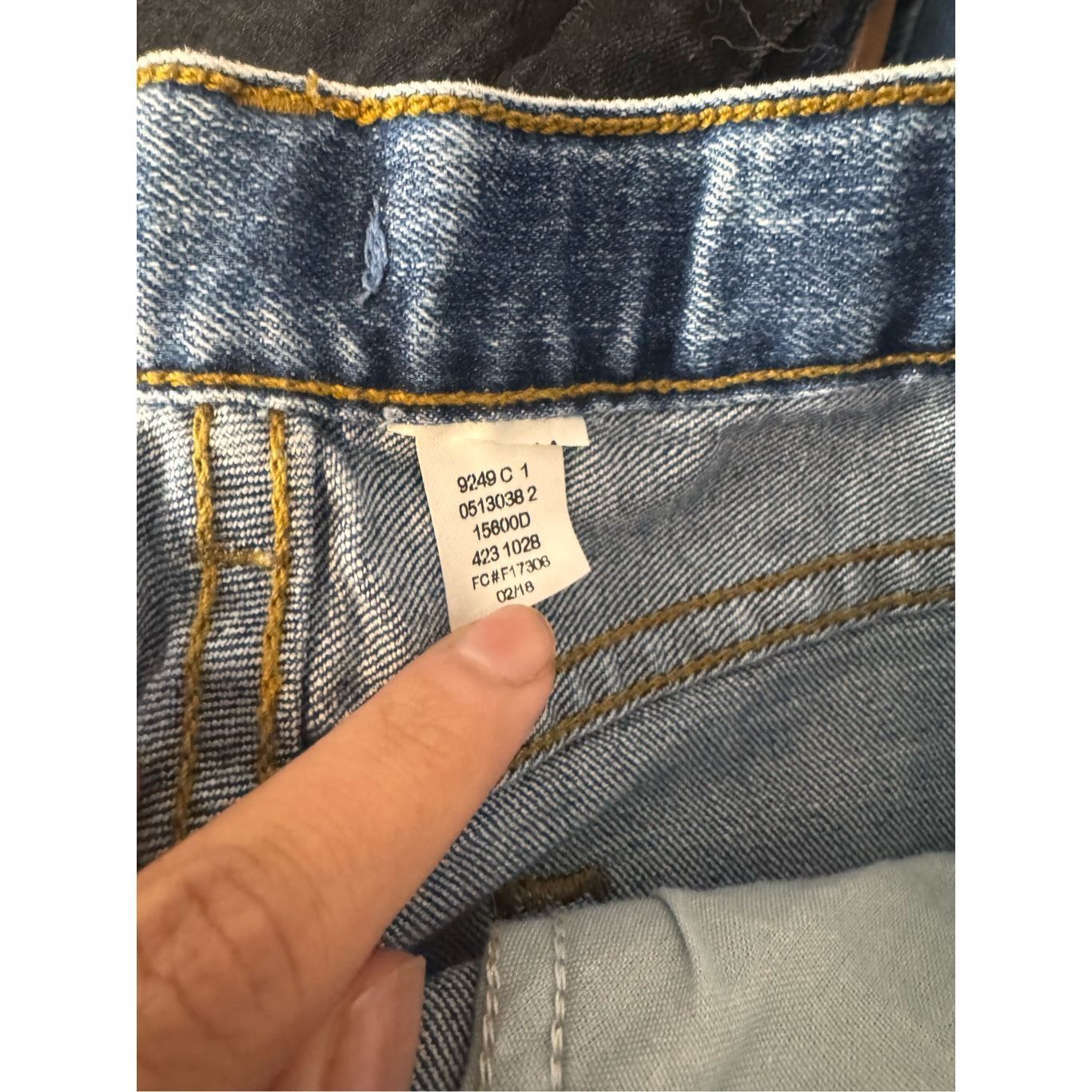 Lee Women’s Distressed Denim Cut-Off Jean Shorts Size 32 Blue Vi Size 32" / US 10 / IT 46 - 3 Thumbnail