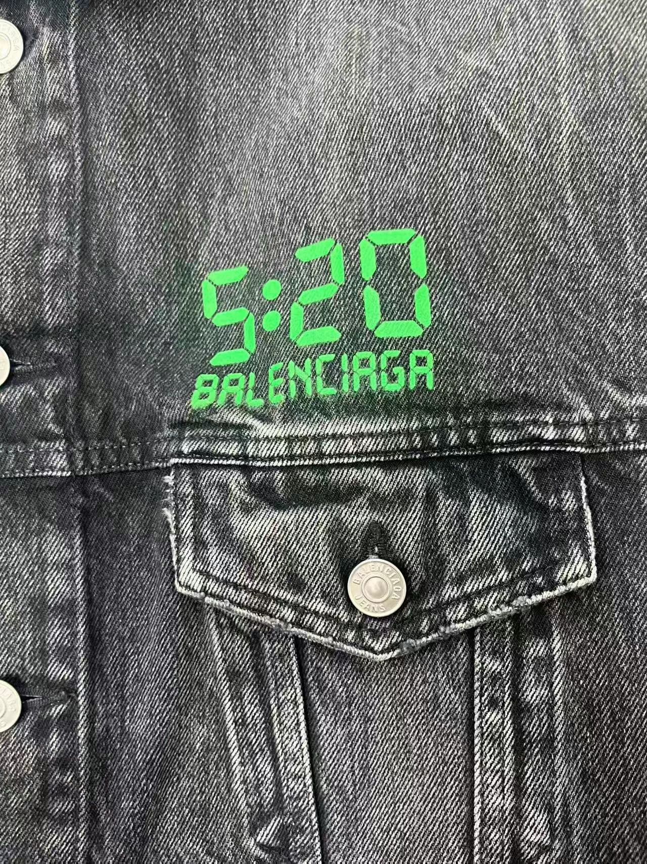 Balenciaga Balenciaga 520 Capsule Washed Denim Jacket Black/Grey M Size US M / EU 48-50 / 2 - 3 Thumbnail