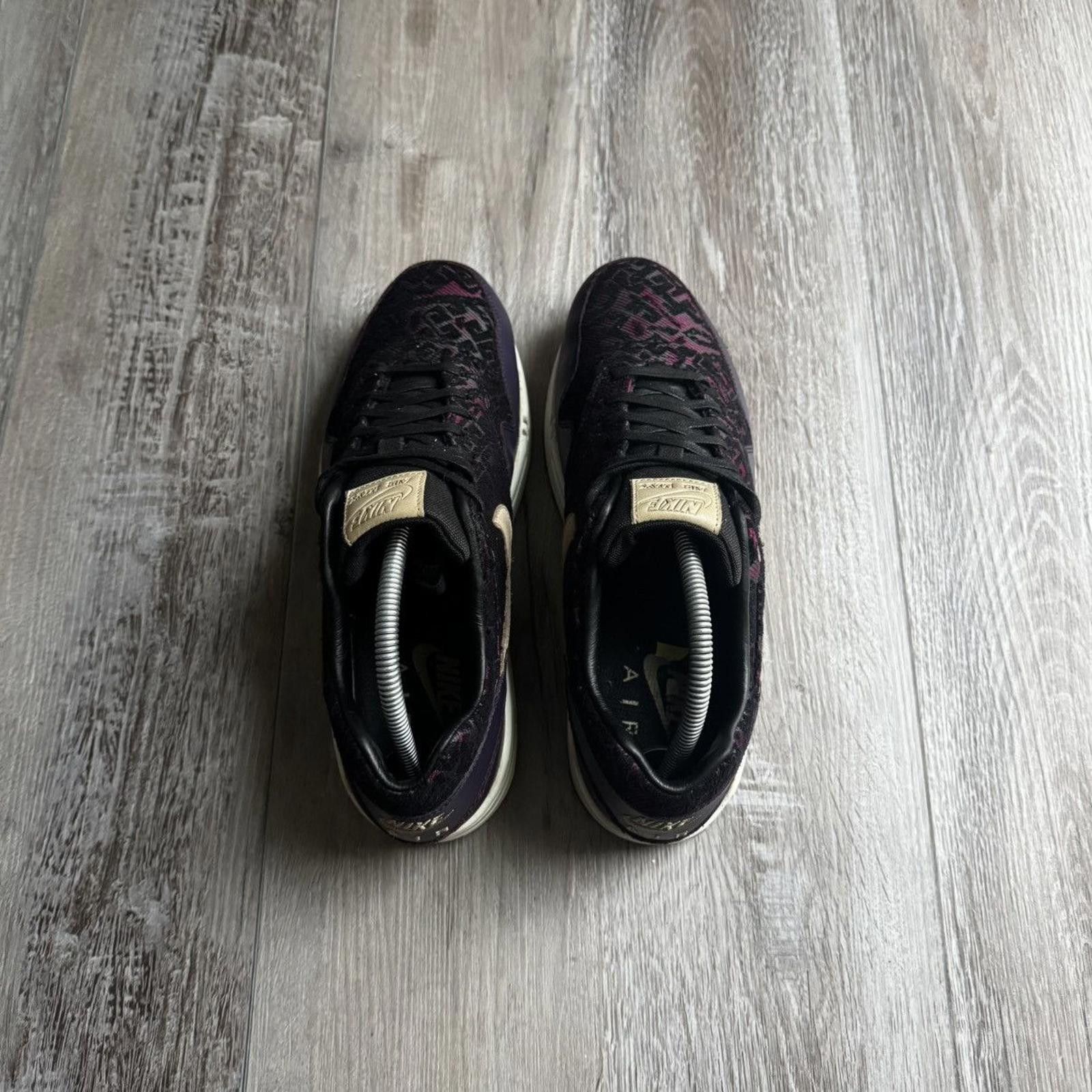 Nike NIKE • Air Max 1 "2013 Purple Dynasty" (8.5M) Size US 8.5 / EU 41-42 - 10 Thumbnail