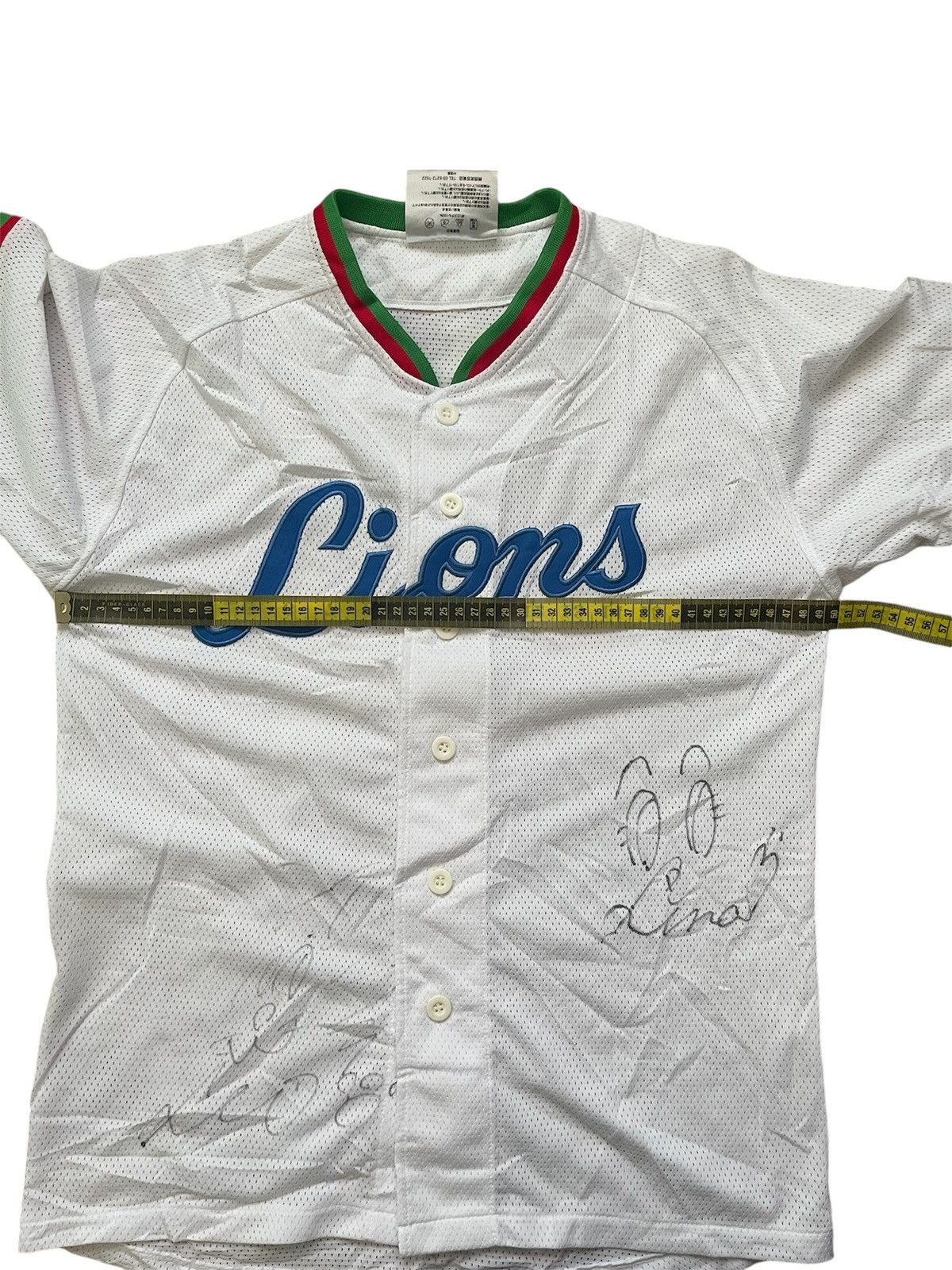Japanese Brand LIONS x FansClub with signature Size US M / EU 48-50 / 2 - 4 Thumbnail