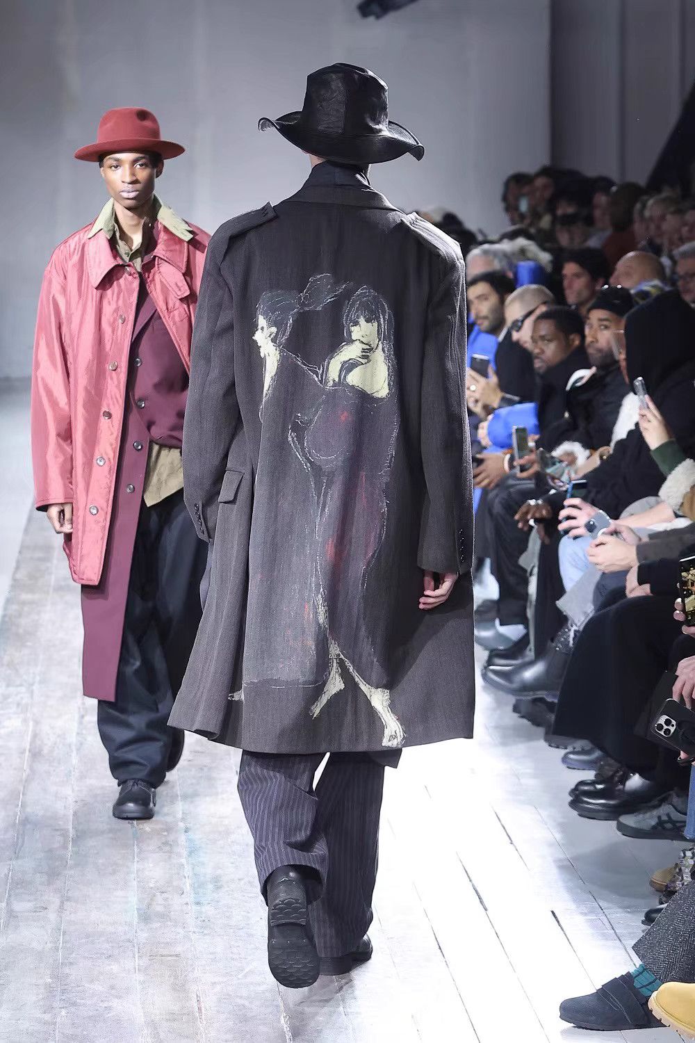 Yohji Yamamoto Yohji Yamamoto 24AW Runway Back Print Coat K11 Size US L / EU 52-54 / 3 - 2 Thumbnail