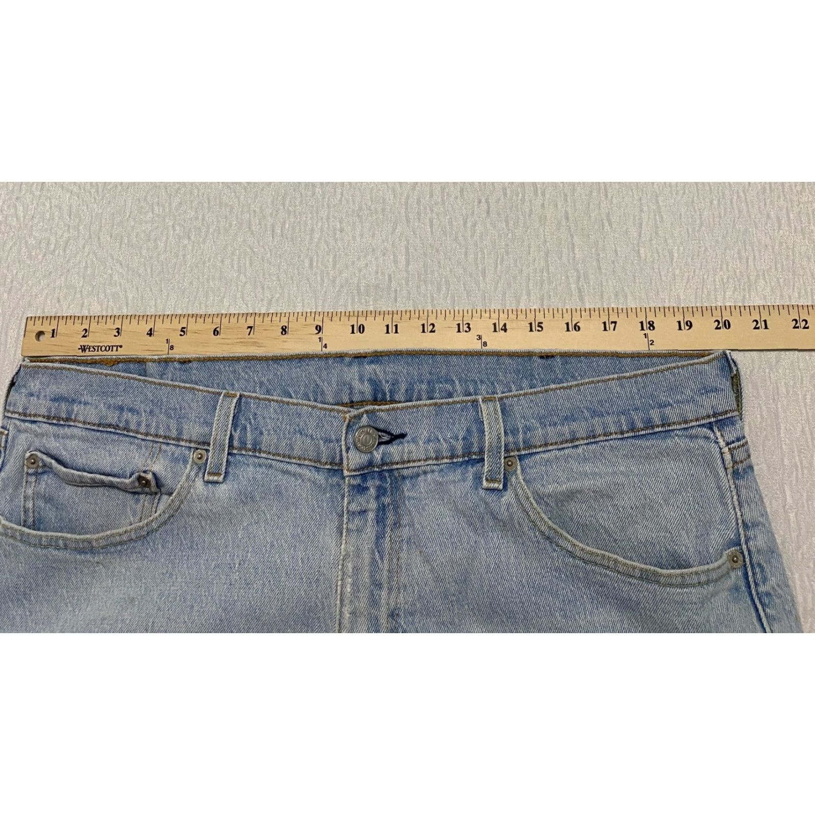 Levi's Levis 505 Regular Fit Mens Jeans Size 40×29 Blue Denim Light Wash Size US 40 / EU 56 - 6 Thumbnail