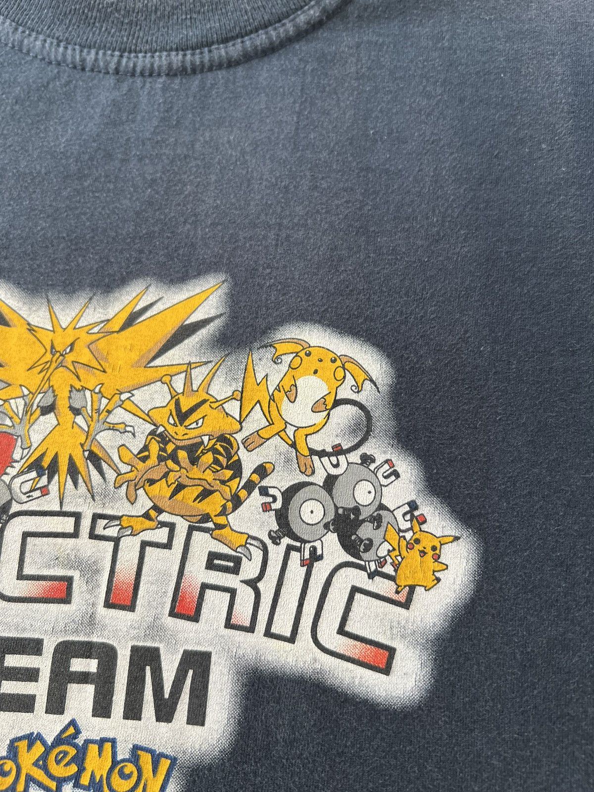 Vintage Vintage 2000 Pokemon Electric Team Nintendo Cartoon T-shirt Size US XS / EU 42 / 0 - 10 Thumbnail