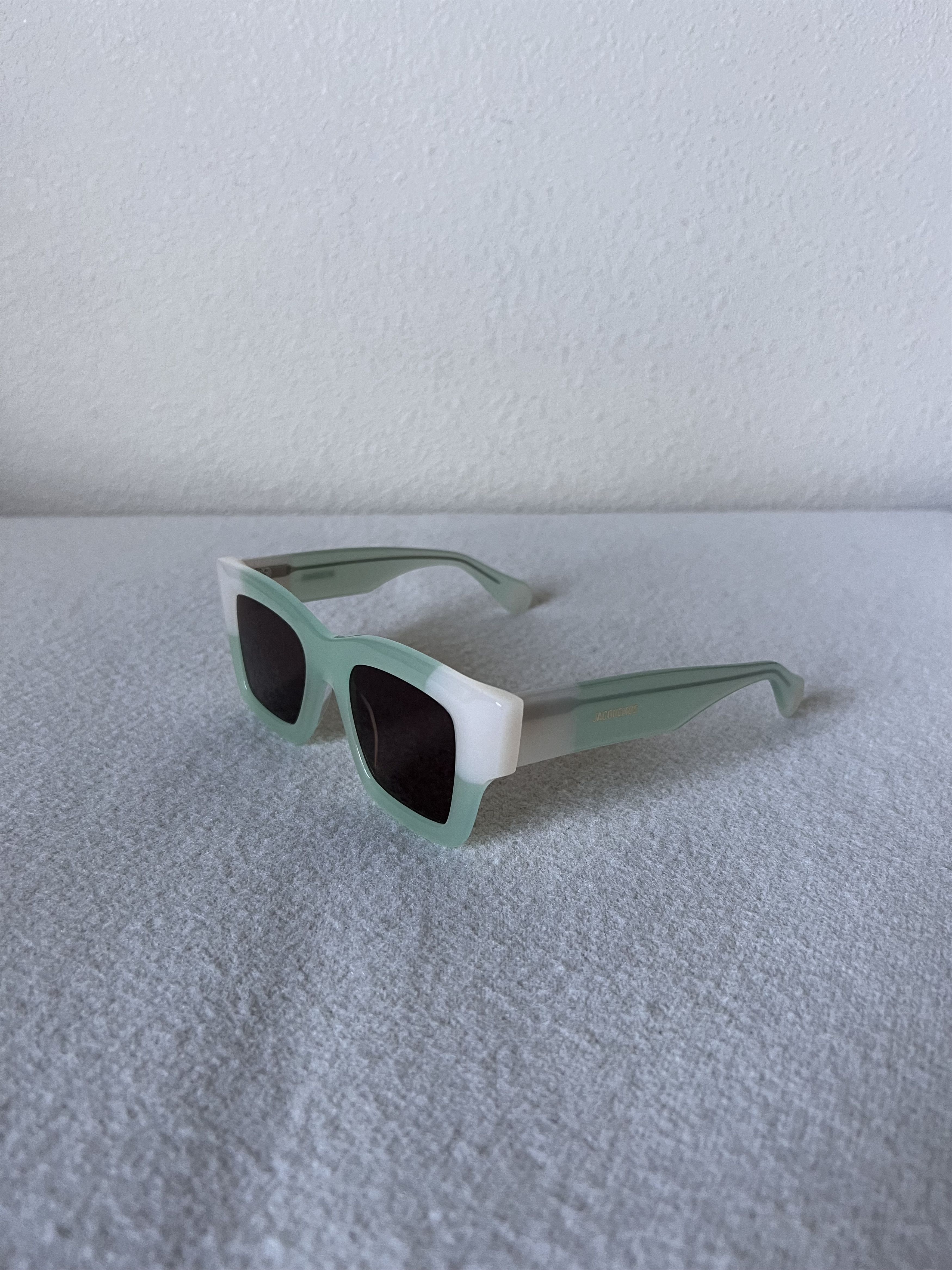 Jacquemus Jacquemus Les Lunettes Baci Sunglasses in Light Green Size ONE SIZE - 1 Thumbnail
