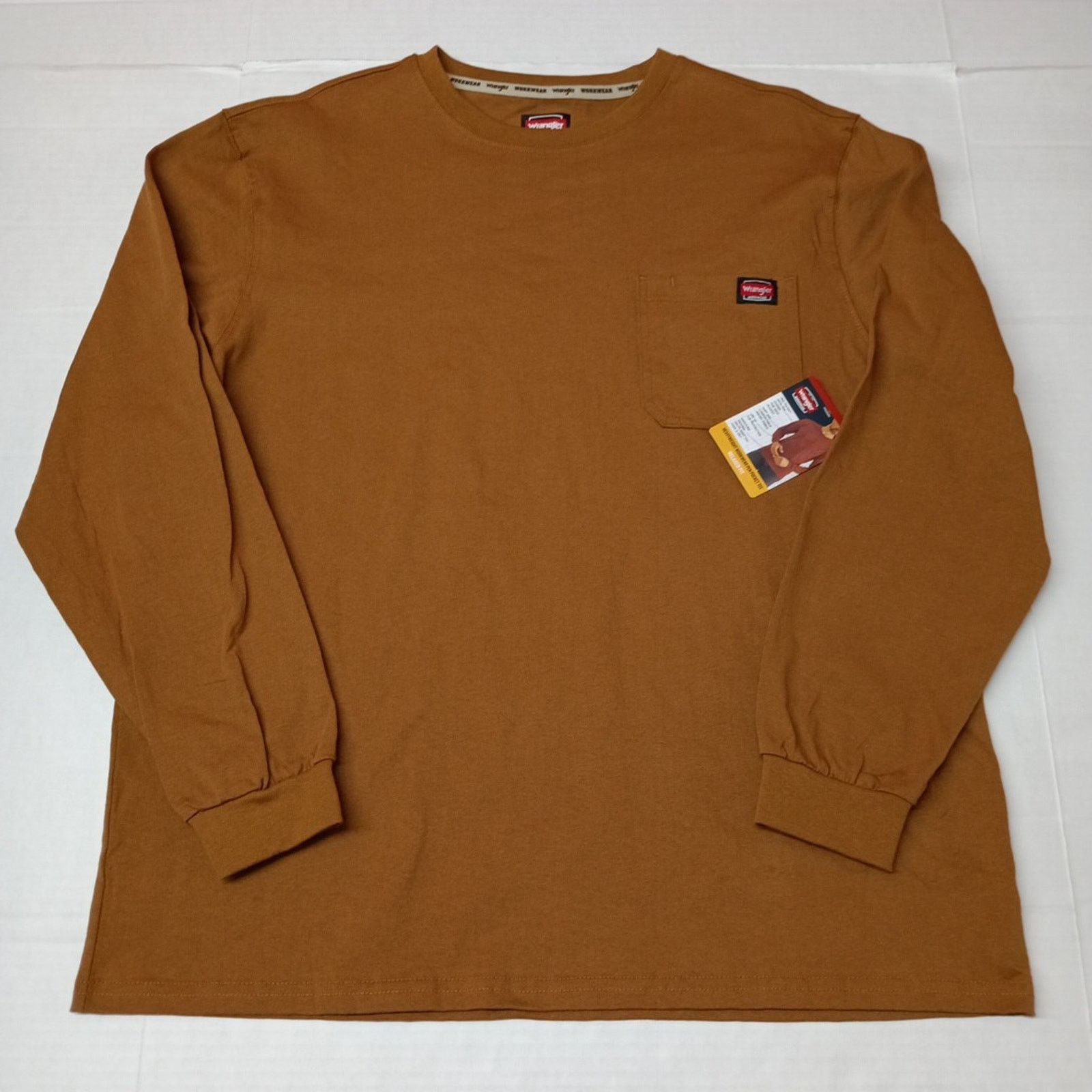 Wrangler Wrangler Pen Pocket Tee Men's XL (46-48) Brown Relaxed Fit Size US XL / EU 56 / 4 - 1 Thumbnail