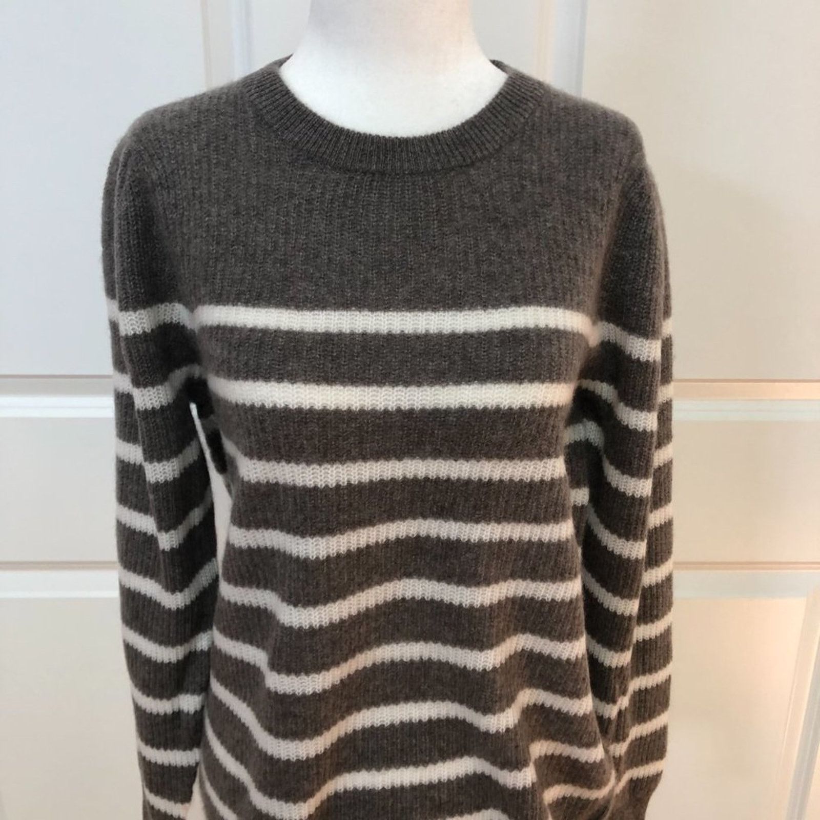 360Cashmere 360 Cashmere Laurel Cashmere Sweater Size M / US 6-8 / IT 42-44 - 1 Thumbnail