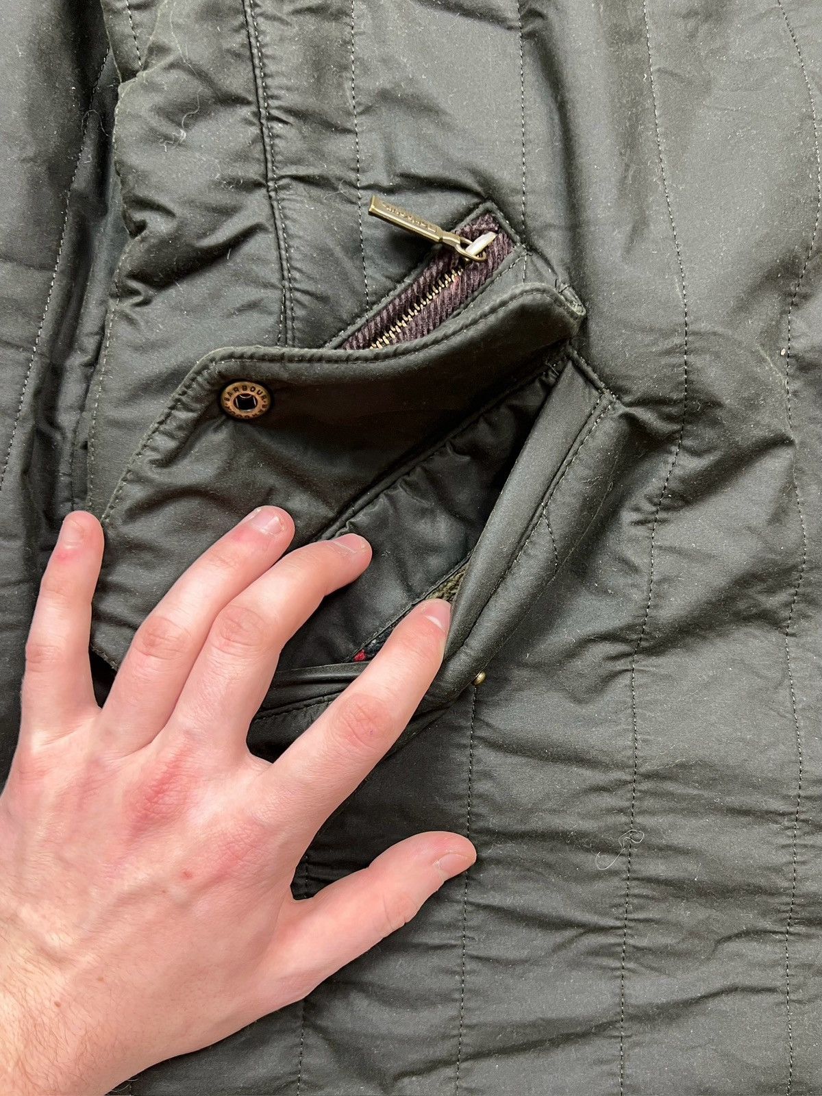 Barbour Barbour Edderton Quilted Waxed Jacket (Y0286) Size US L / EU 52-54 / 3 - 6 Thumbnail
