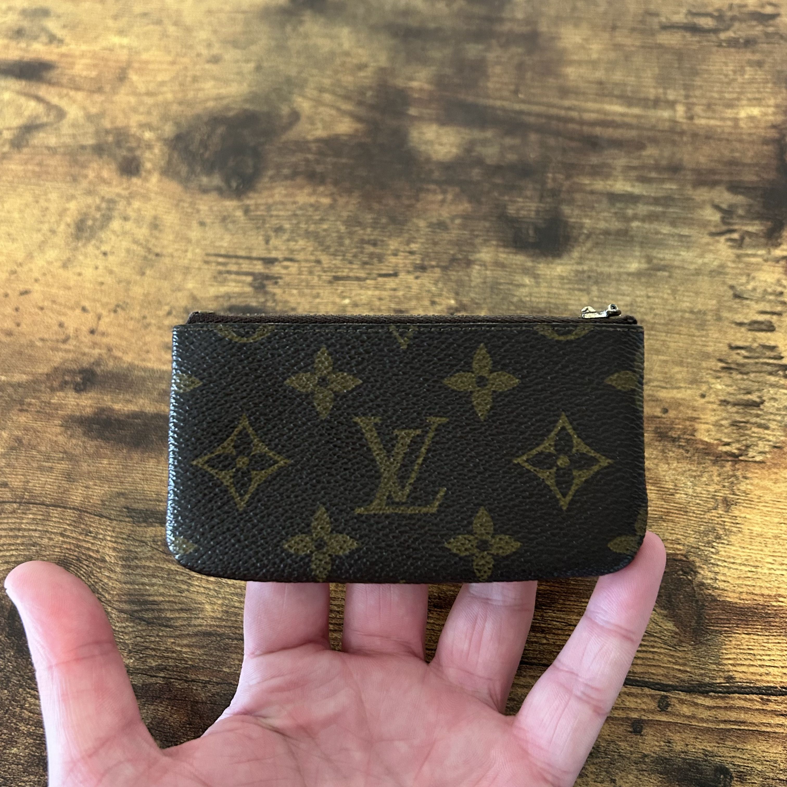 Louis Vuitton VTG Louis Vuitton monogram pochette cles wallet Size ONE SIZE - 1 Thumbnail