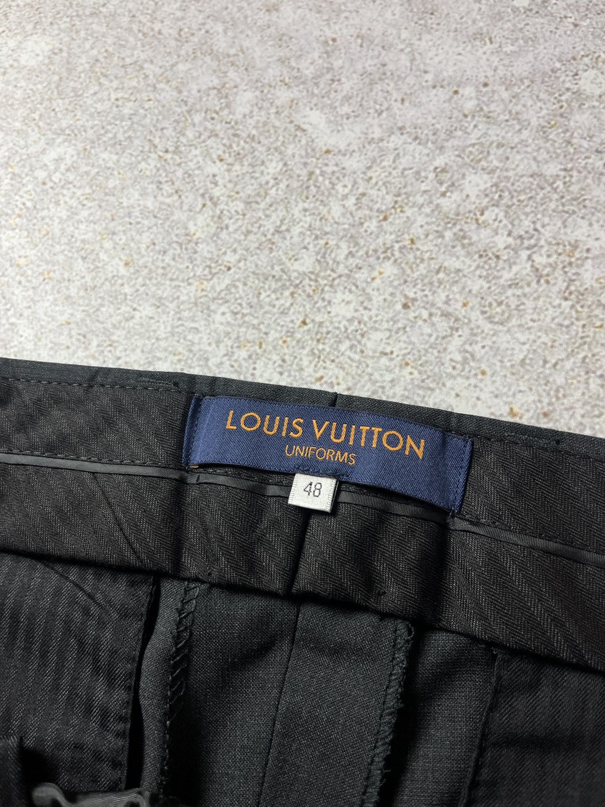Louis Vuitton DDP Louis Vuitton Uniforms Virgin Wool Cigaret Trousers A Size US 32 / EU 48 - 8 Thumbnail