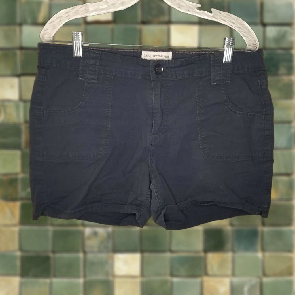 Levi's Levi's Signature Bermuda Shorts Womens Size 14 Blue Size 36" / US 14 / IT 50 - 1 Thumbnail