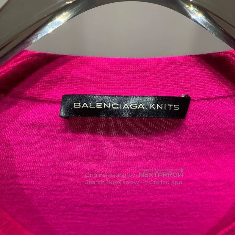 Balenciaga Balenciaga Solid color V-neck single-breasted fuzzy cardig Size XS / US 0-2 / IT 36-38 - 2 Thumbnail