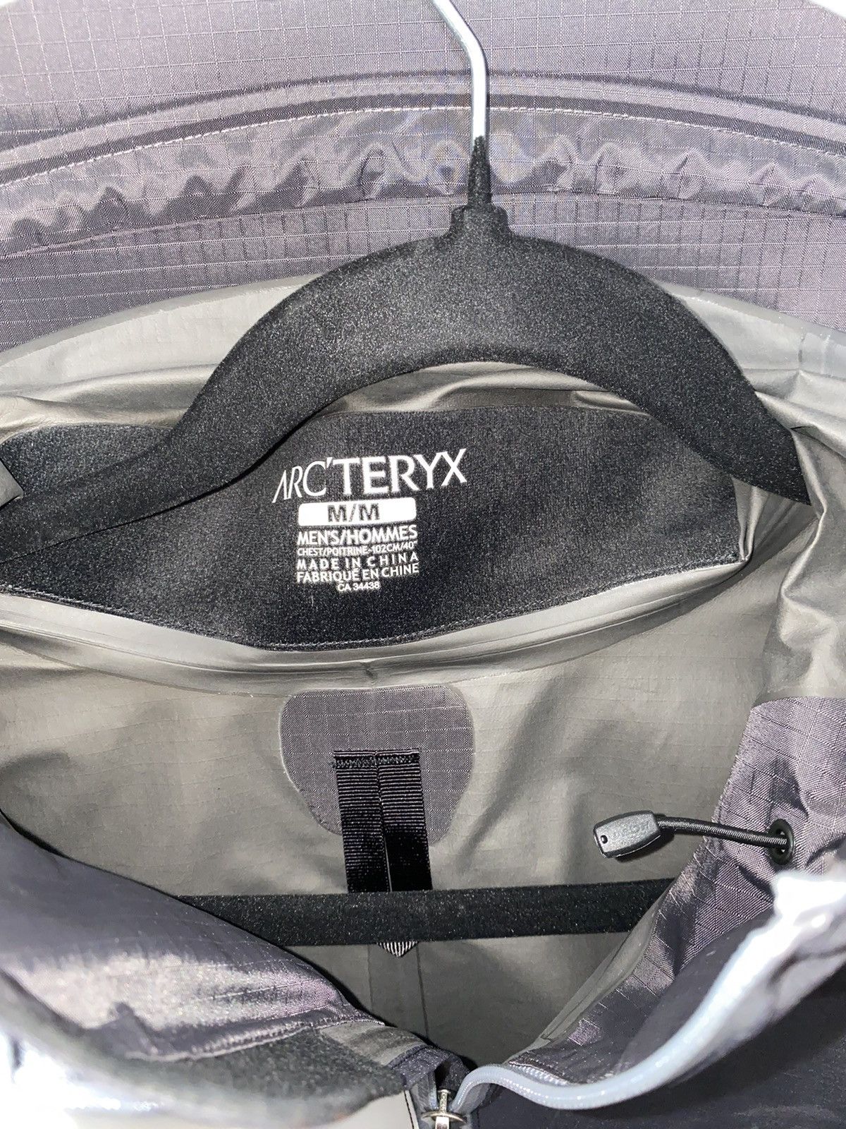Arc'teryx × Beams Plus × Goretex Arcteryx x Beams Goretex Color-Blocked Beta LT Jacket Size US M / EU 48-50 / 2 - 6 Thumbnail