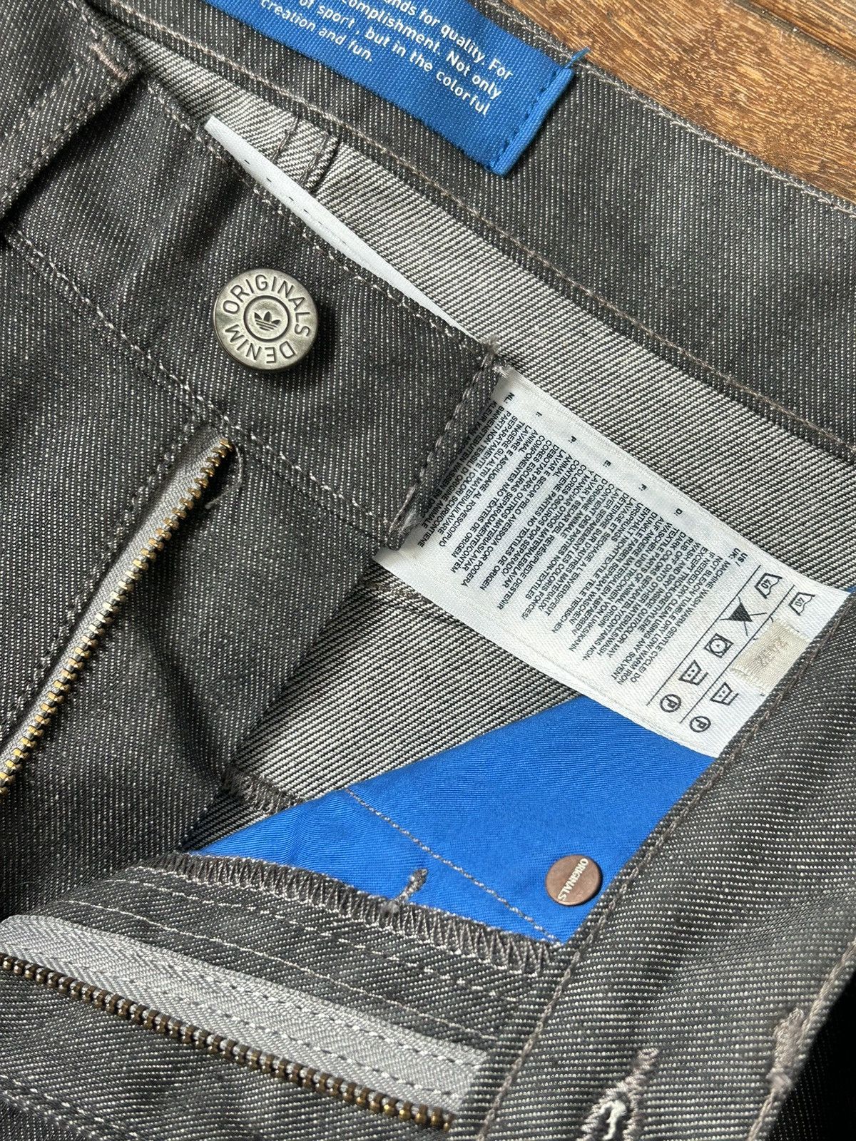 Adidas × Designer × Yeezy Adidas Original Barrel Leg Denim Pants Size US 26 / EU 42 - 10 Thumbnail