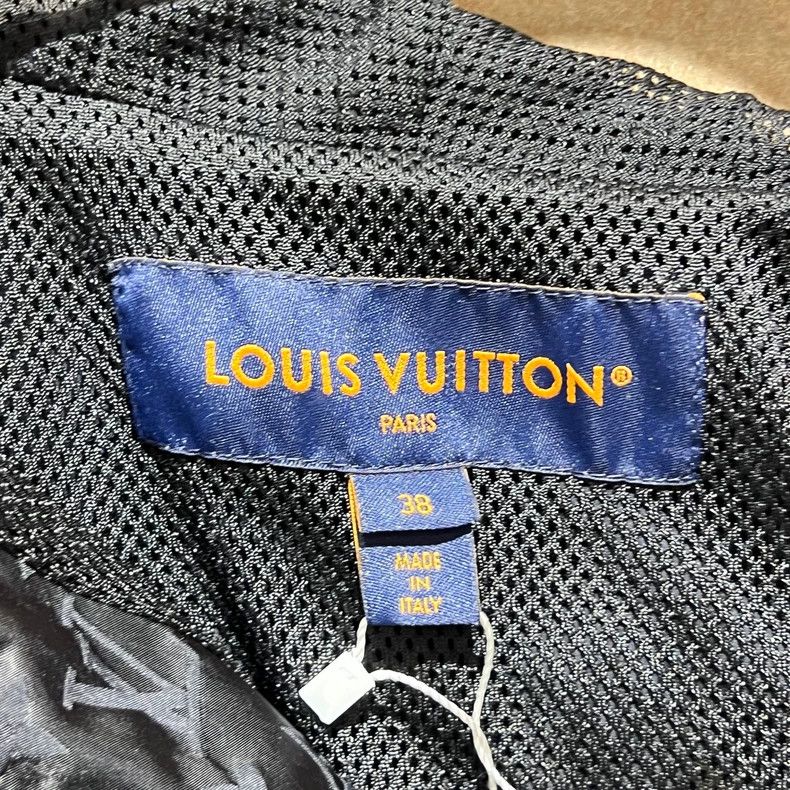 Louis Vuitton Louis Vuitton Black Old Flower Full Print Hooded Trooper J Size XS / US 0-2 / IT 36-38 - 3 Thumbnail