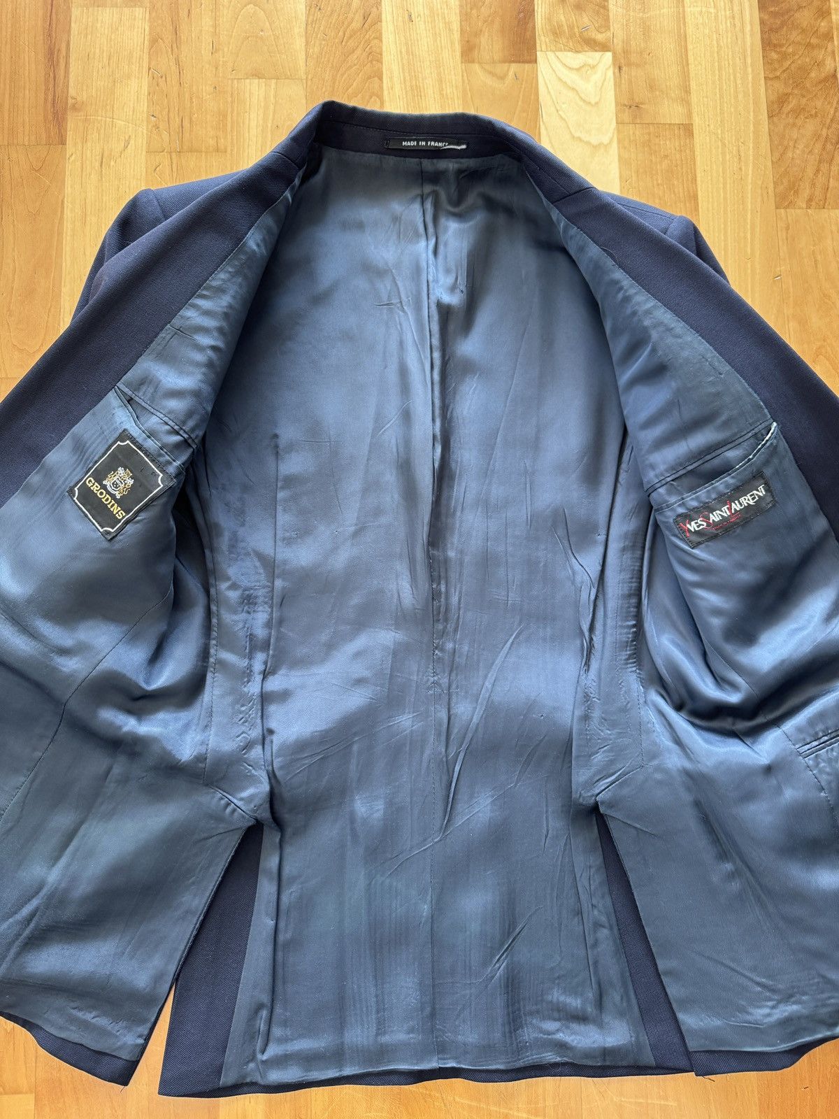 Yves Saint Laurent Vintage Yves Saint Laurent Navy Blazer 36r Size 36R - 4 Thumbnail