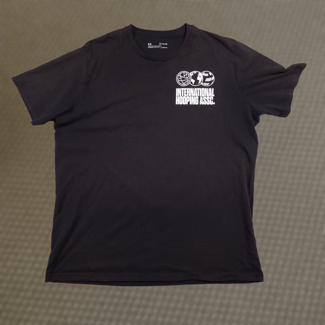 Under Armour Under Armour Shirt Mens XL Black International Hooping Assc Basketball Graphic T-Shirt Short Sleeve Crew Neck Sports Graphic Print Mens XL Black Size US XL / EU 56 / 4 - 1 Thumbnail