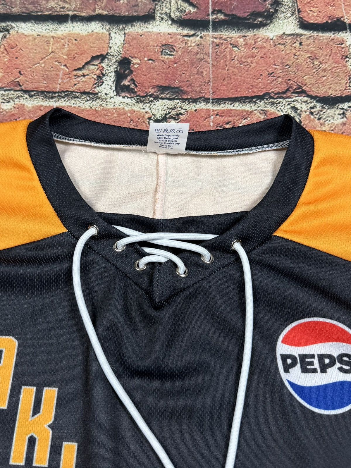 NCAA Pitt Oakland Zoo Hockey Jersey University Pittsburgh Size US M / EU 48-50 / 2 - 9 Thumbnail