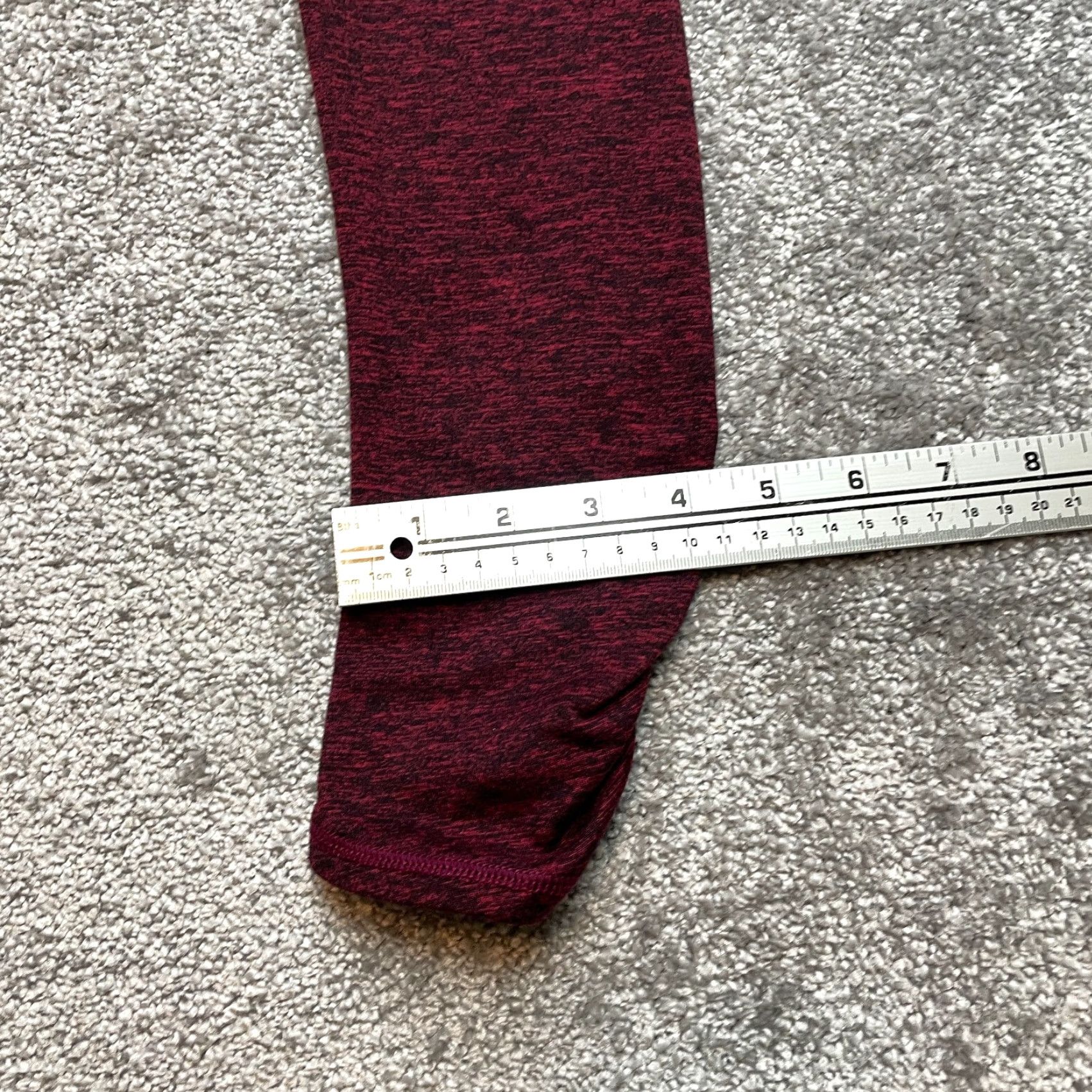 American Eagle Outfitters VINTAGE? No — American Eagle Outfitters Leggings Women S Red Solid Pull On 26x28 Inseam 28 Stretch Athletic Regular Size 28" / US 6 / IT 42 - 2 Thumbnail