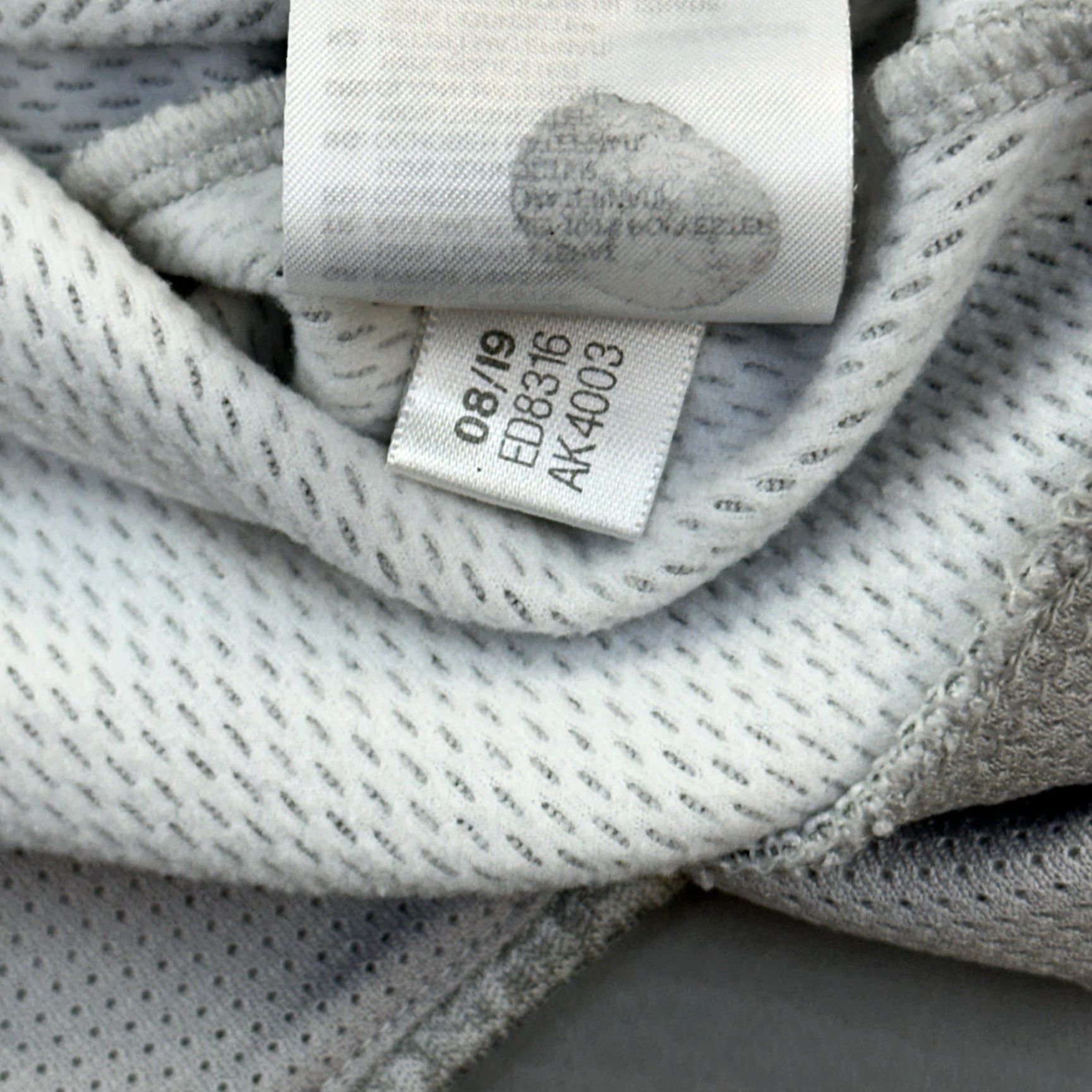 Adidas Adidas TRN Tri Hoodie Mens Small Heather Gray Climawarm Logo Graphic Pullover Size US S / EU 44-46 / 1 - 6 Thumbnail