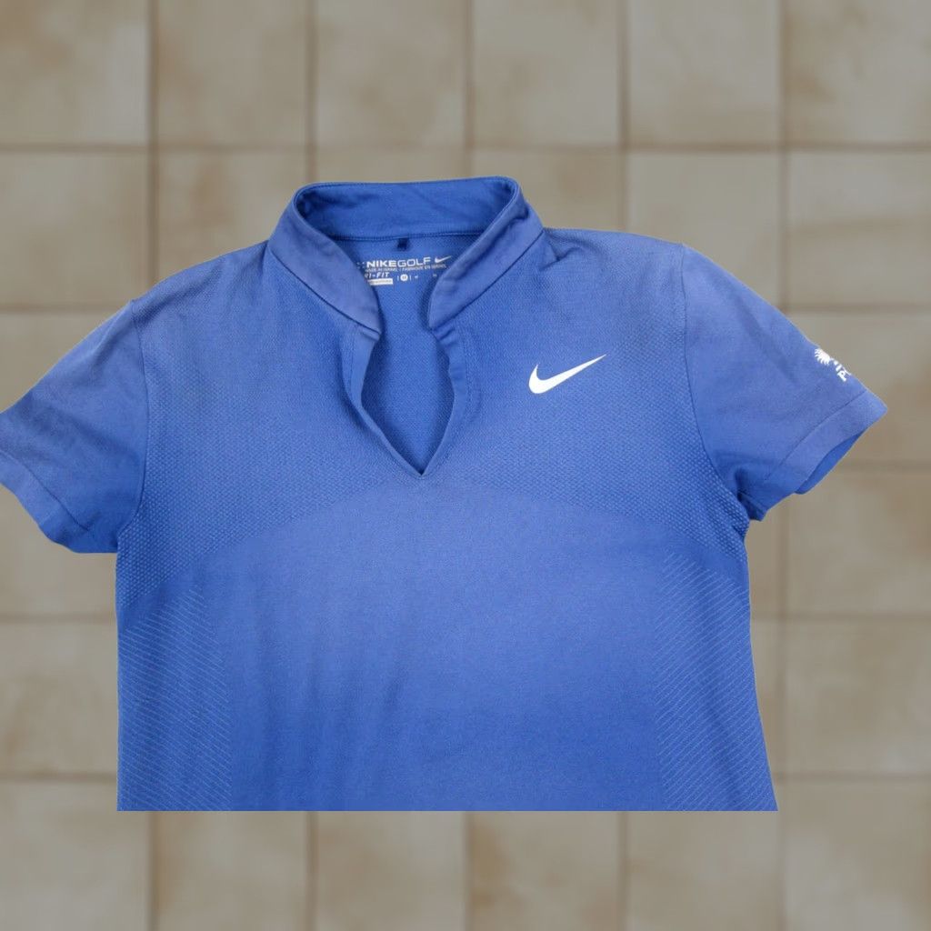 Nike Nike Golf Polo Shirt Womens M Blue Dri-Fit Performance PGA Tour West Shirt Ladies Medium Blue 90s Sports Modern Regular Fit Men/Women Clothing Size M / US 6-8 / IT 42-44 - 1 Thumbnail