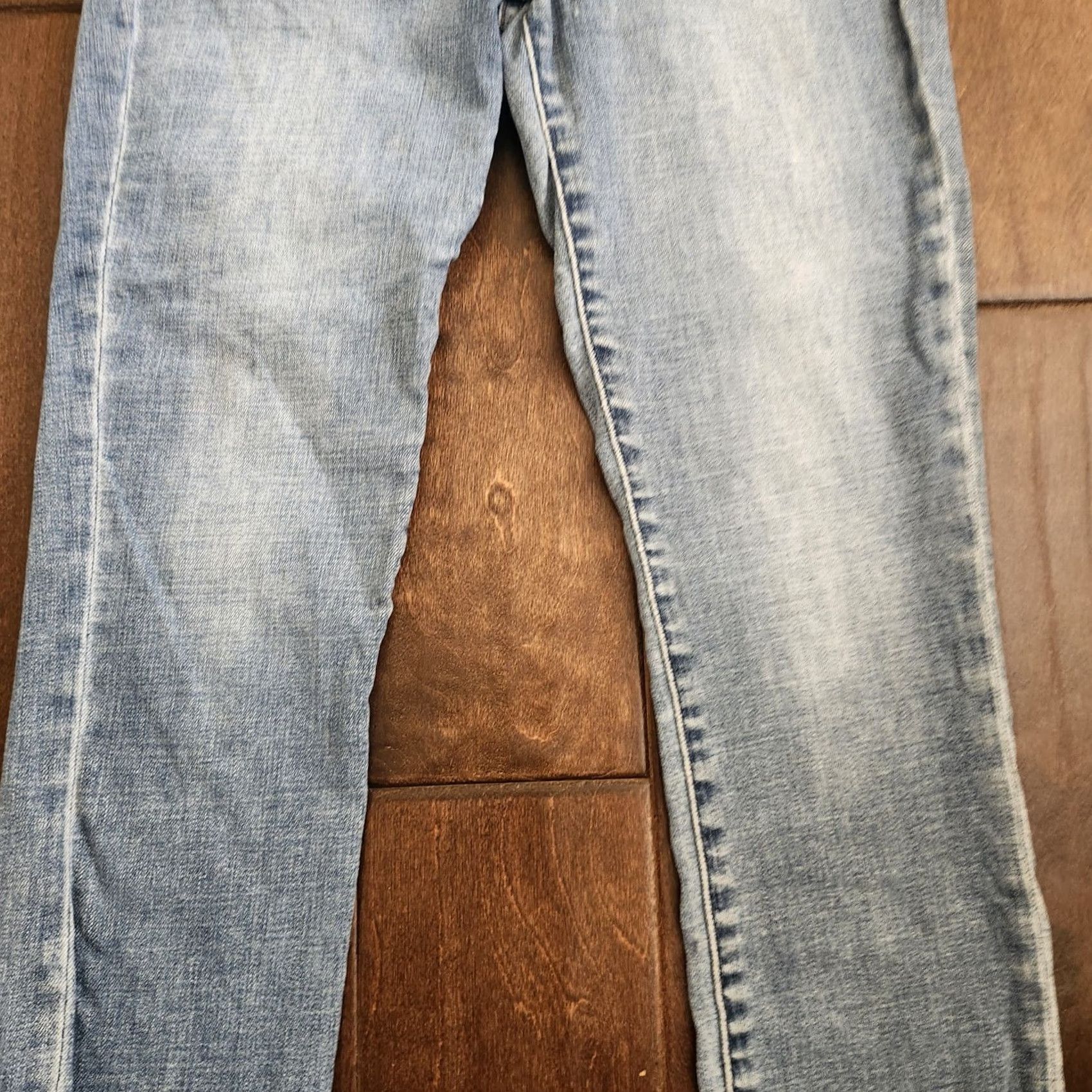 Abercrombie & Fitch Abercrombie & Fitch Jeans Womens 27 Slim Ankle Frayed Hem Blue Denim/Cotton Blend Zip Button Regular Size Type XS? Size 27" / US 4 / IT 40 - 4 Thumbnail