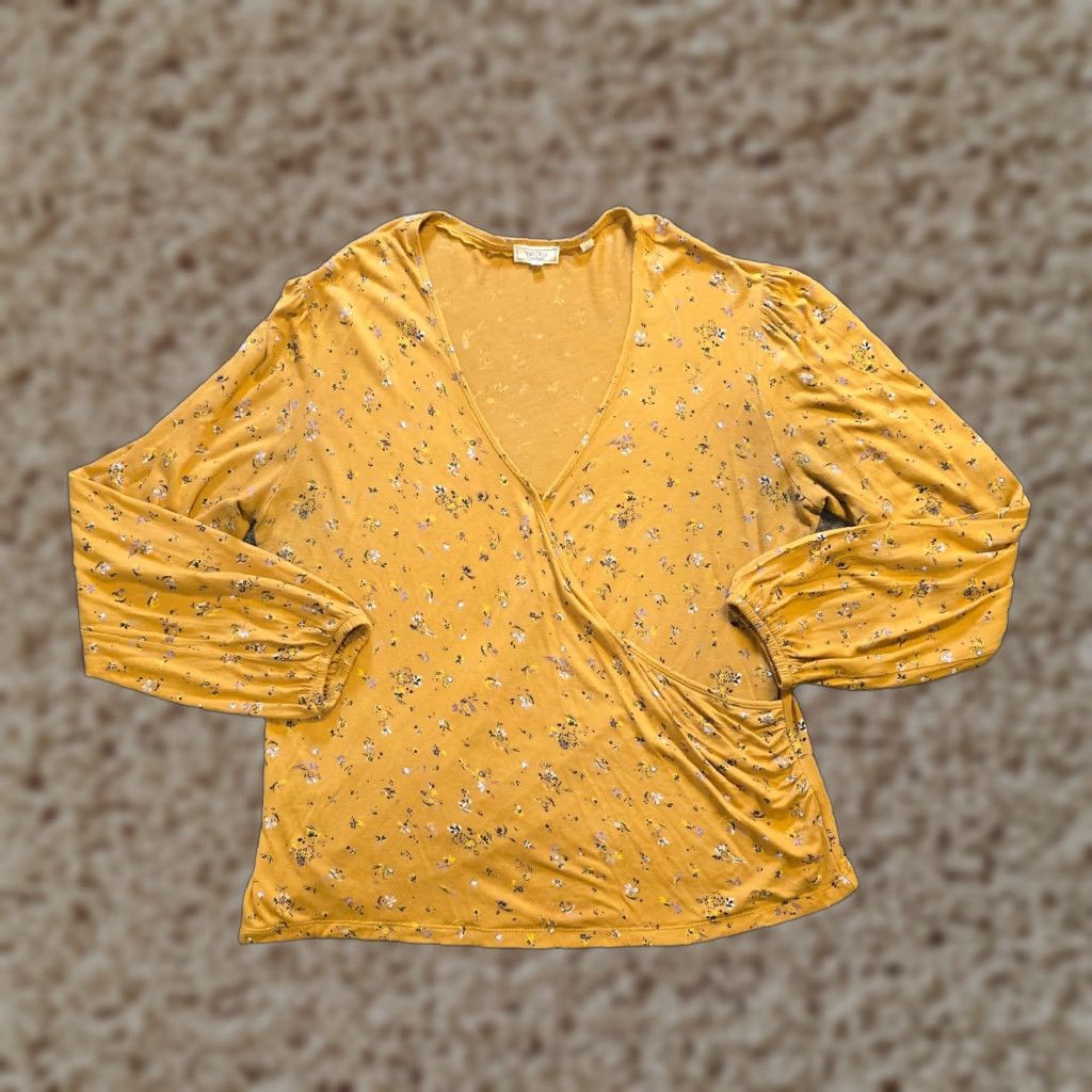 FatFace Fat Face Top Womens 10 Yellow Mustard Floral Popover Faux Wrap Casual Capsule Blouse Ladies Regular Knit Cotton Long Sleeve V-Neck Pockets Lightweight Size L / US 10 / IT 46 - 1 Thumbnail
