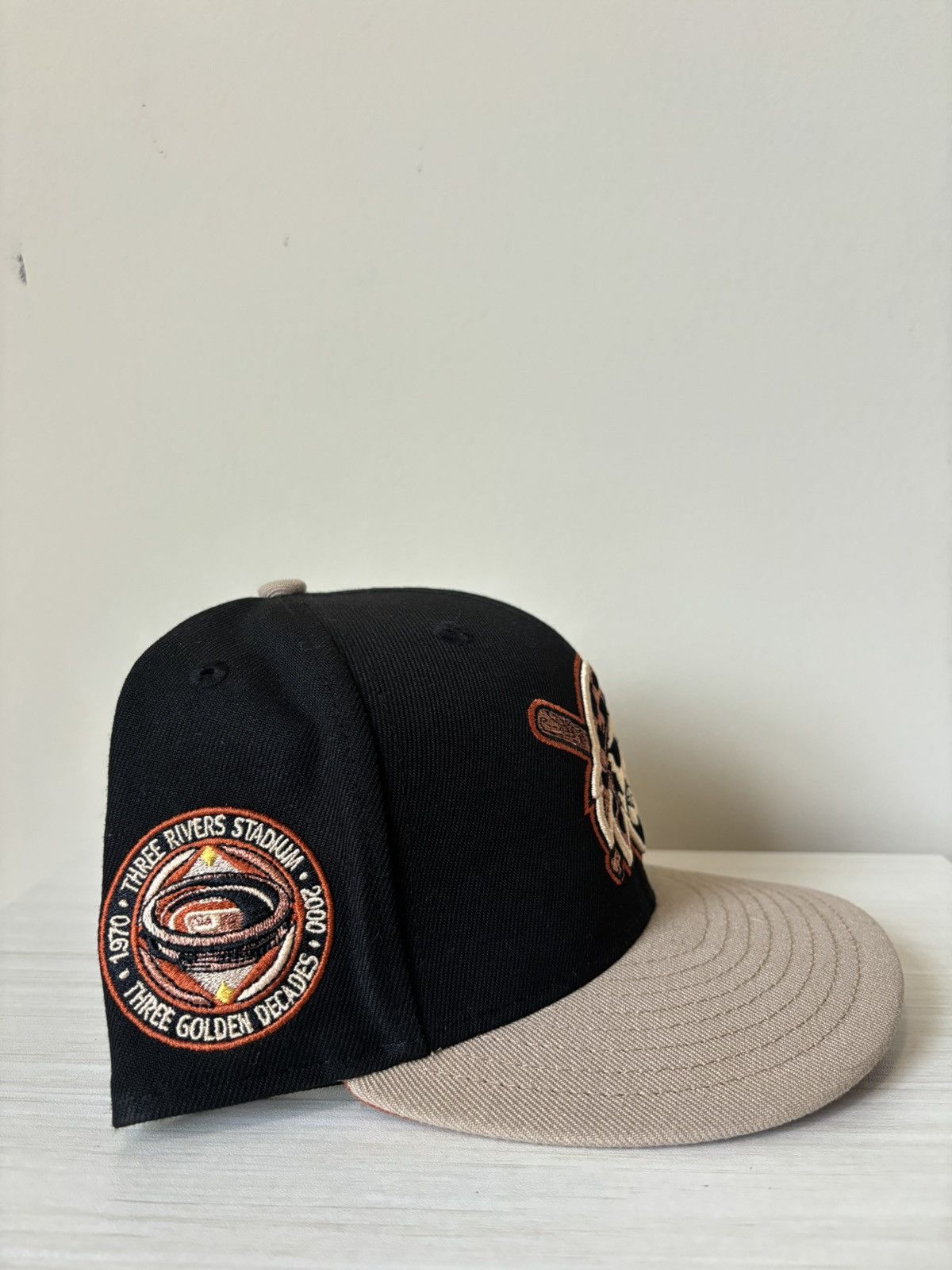 New Era Pittsbrugh Pirates 7 1/2 Rust Belt Size ONE SIZE - 2 Thumbnail