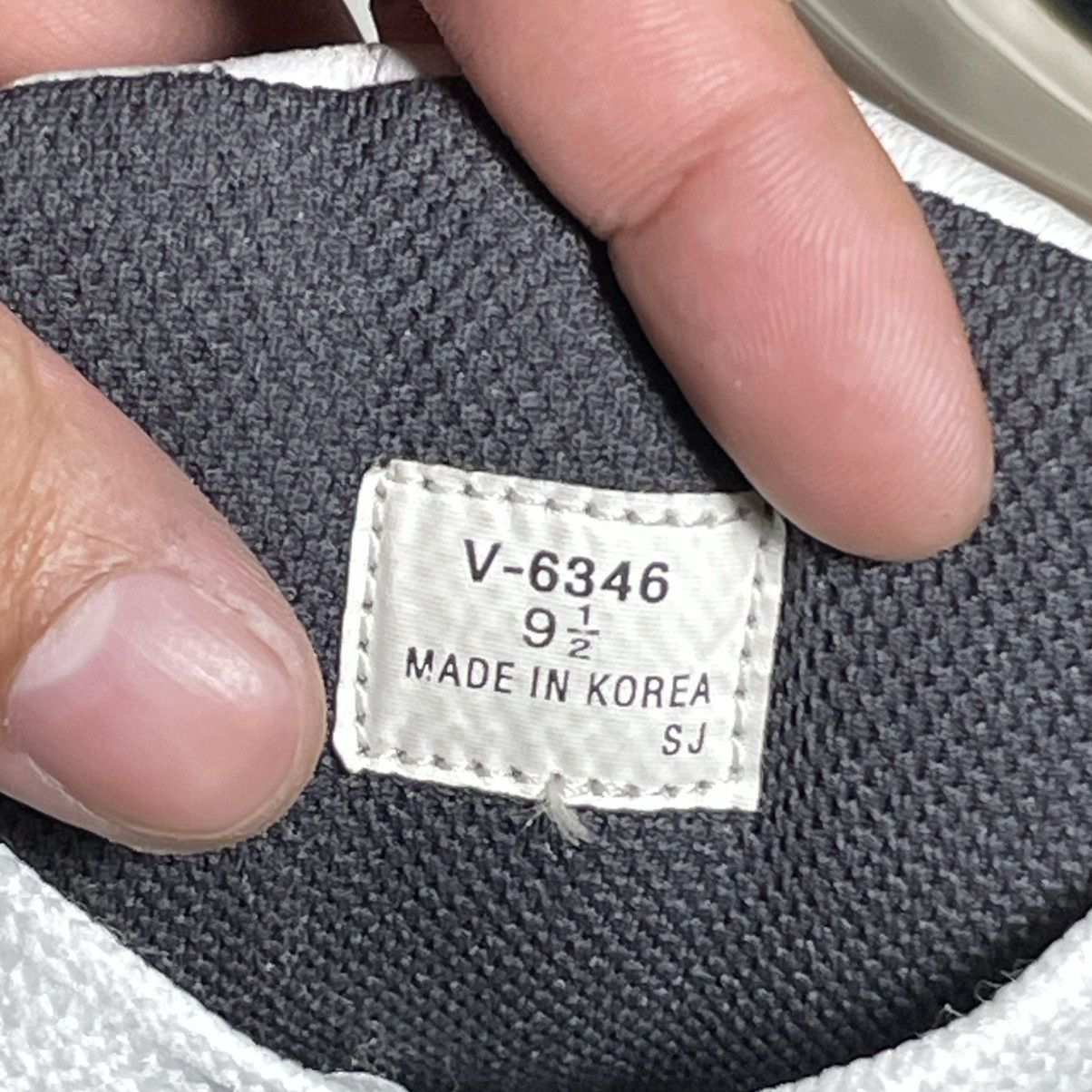 Vans Vintage VANS CHUCKY CANVAS HI V6346 Made in Korea Size US 9.5 / EU 42-43 - 8 Thumbnail