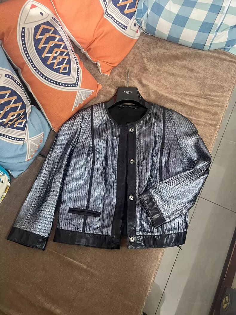 Versace Versace Sheepskin sequined coat Size M / US 6-8 / IT 42-44 - 1 Thumbnail