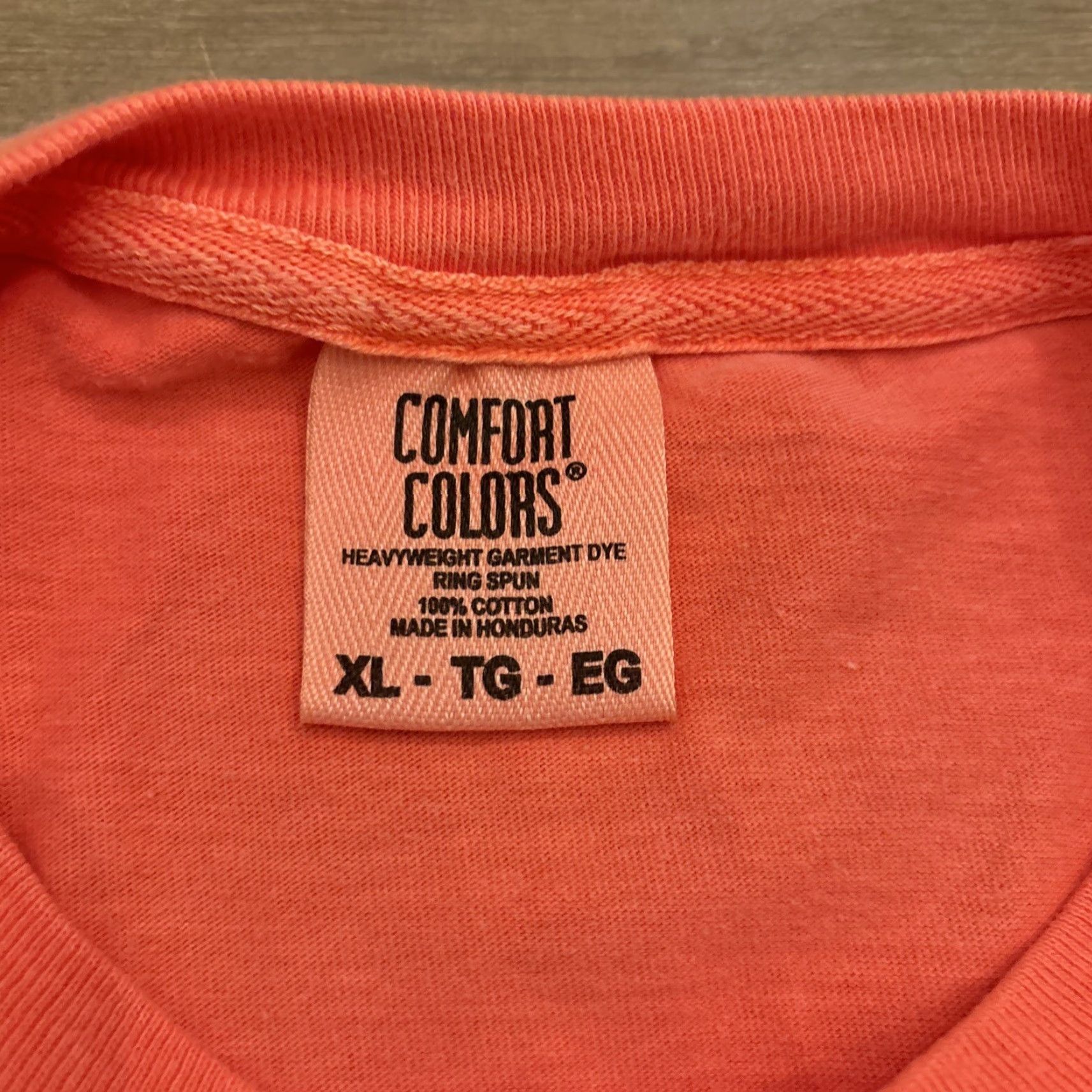 Comfort Colors COMFORT COLORS Fishing T-Shirt Long Sleeve Salmon XL Men Master Baiters Bait & Tackle New Castle DE Size US XL / EU 56 / 4 - 4 Thumbnail