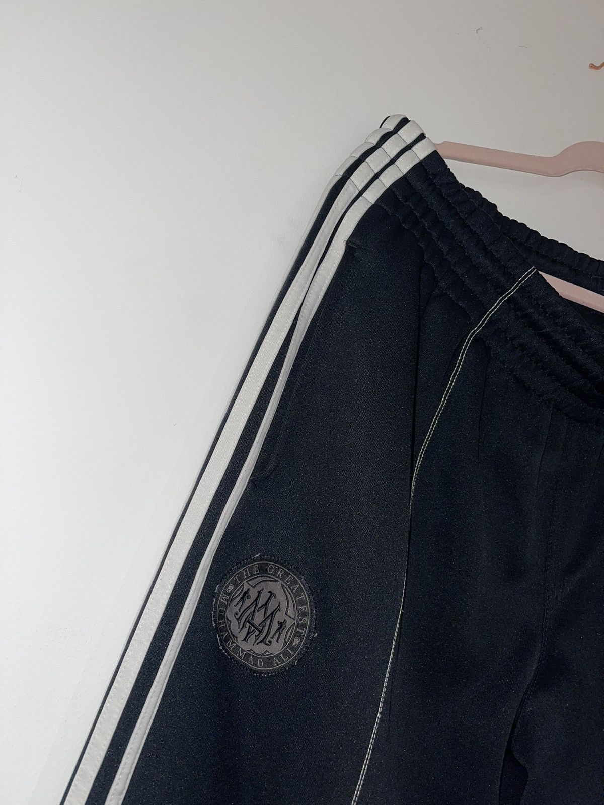 Adidas × Vintage ADIDAS MUHAMMAD ALI G.O.A.T WIDE VINTAGE PANTS Size US 36 / EU 52 - 2 Thumbnail