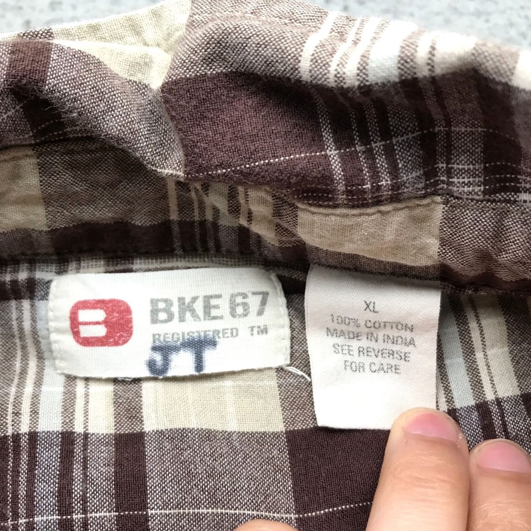 BKE BKE 67 Button Up Dress Shirt Mens XL Long Sleeve Plaid Brown White Tan Pocket Button-Down Size 46R - 4 Thumbnail