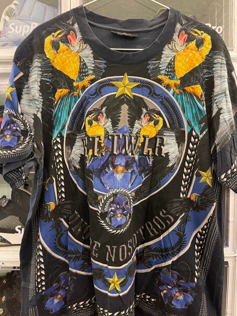 Givenchy Givenchy Gvc Large Parrot T-Shirt Size US XS / EU 42 / 0 - 1 Thumbnail