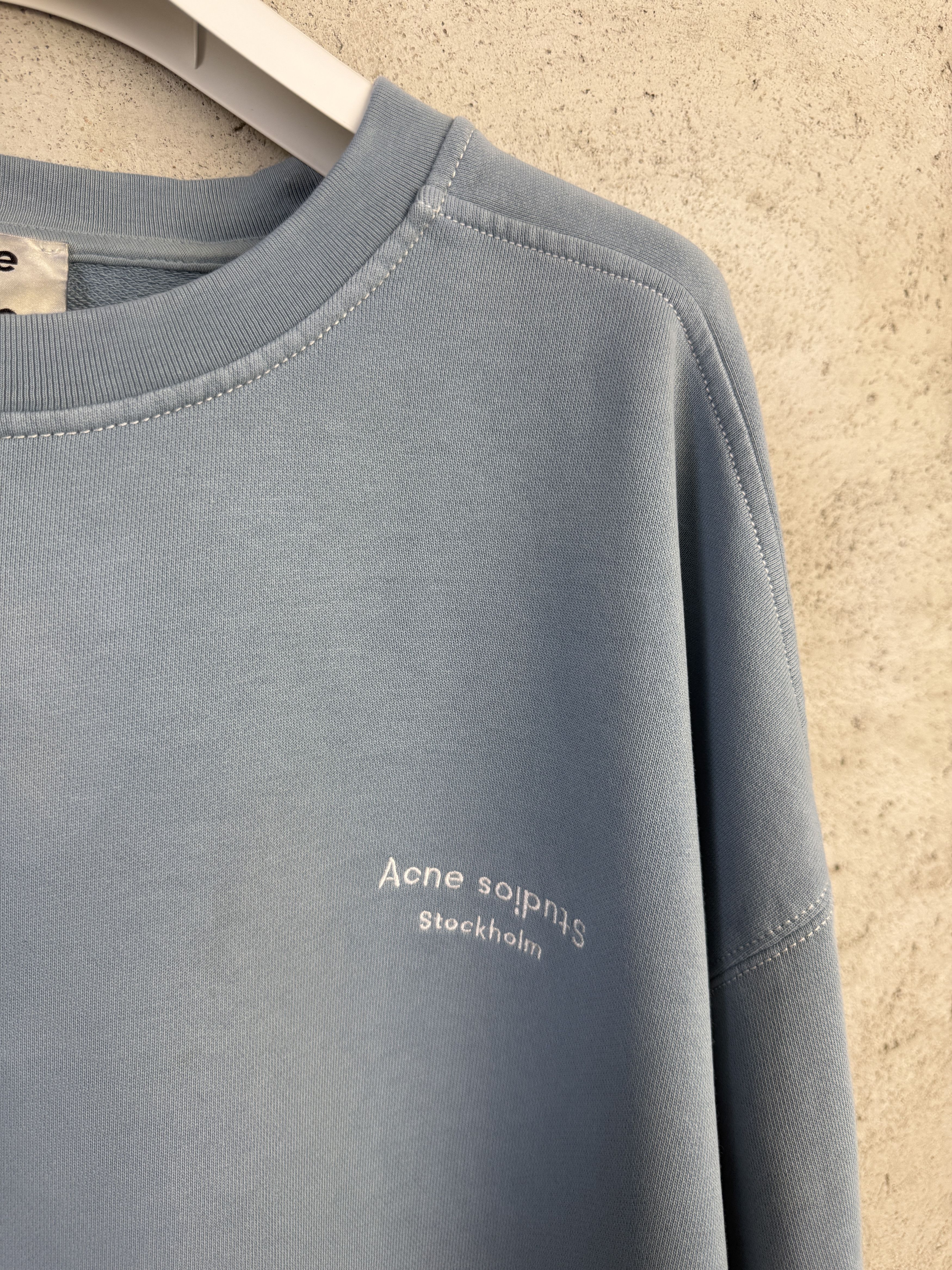 Acne Studios Acne Studios small logo embroidered sweatshirt crewneck Size US S / EU 44-46 / 1 - 2 Thumbnail