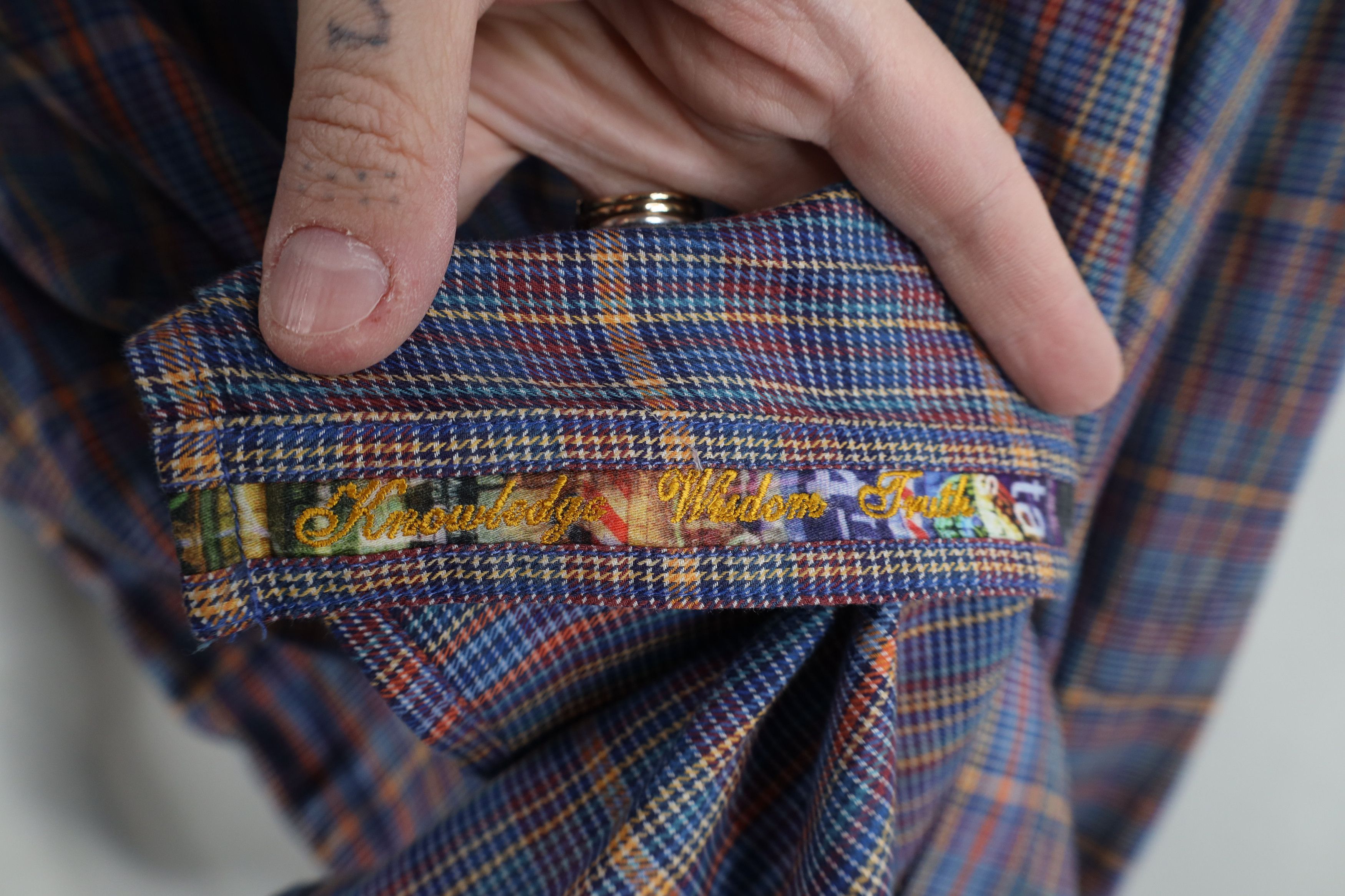 Robert Graham Robert Graham NYC Manhattan Flip Cuff Collared Button Shirt Size US XXL / EU 58 / 5 - 8 Thumbnail
