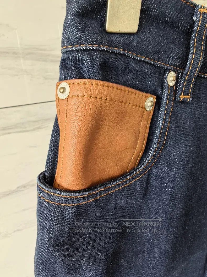 Loewe Loewe Shorts, Front and Back Leather Tag Decorated with Lo Size 24" / US 00 / IT 34 - 5 Thumbnail