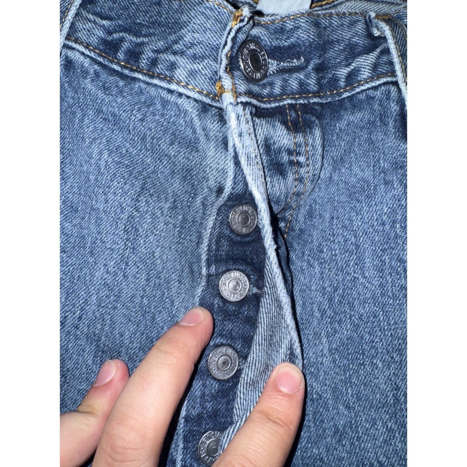 Levi's VINTAGE Levi’s 501 Jeans 36x33 Blue Distressed Button Fly Straight Leg Mens Size US 36 / EU 52 - 7 Thumbnail