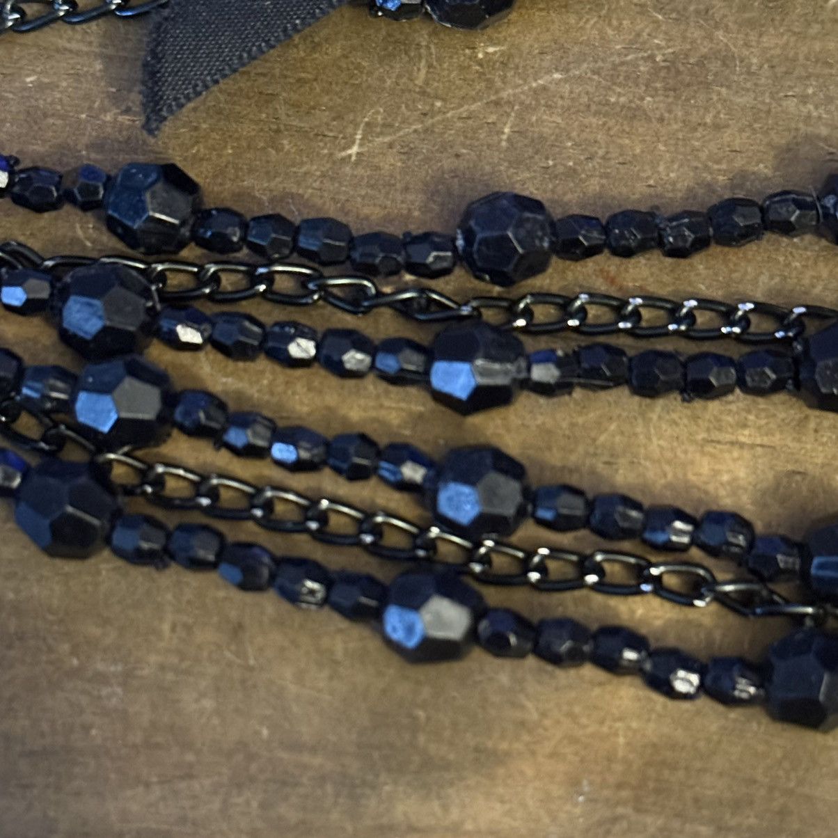 Other Triple strand layered black beaded bow necklace Size ONE SIZE - 3 Thumbnail