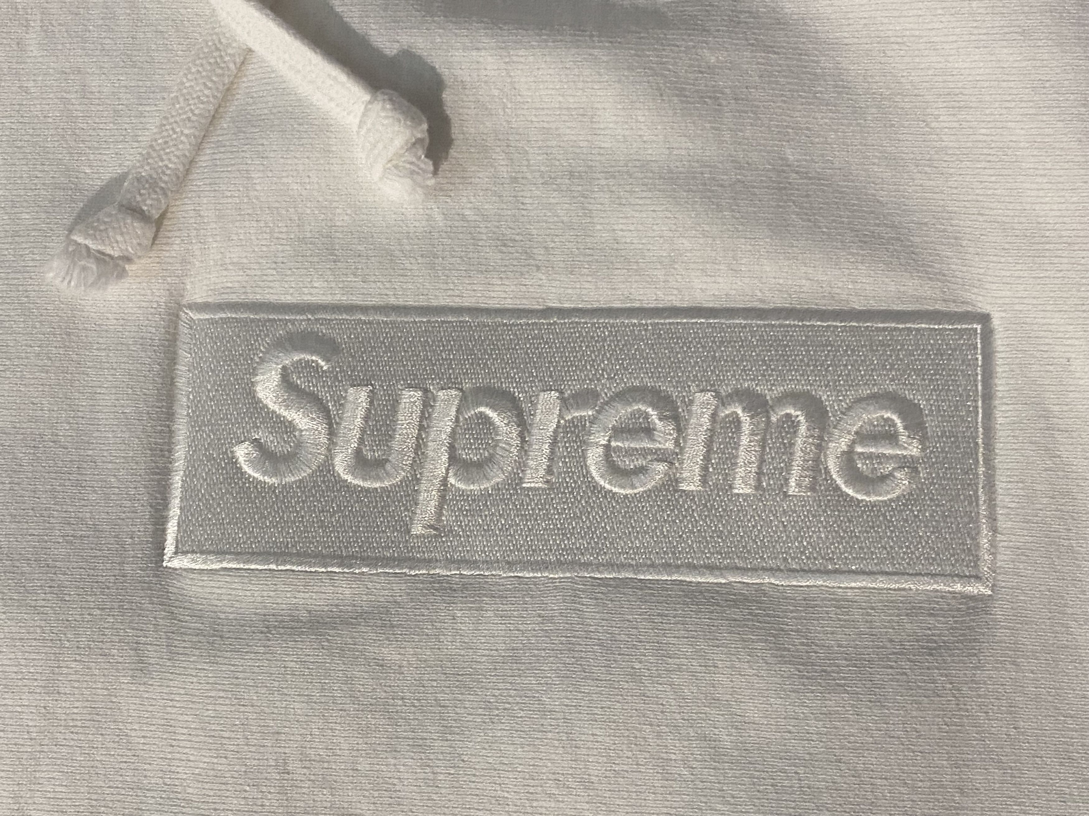 Supreme Supreme Box Logo Hoodie 2023 Size US M / EU 48-50 / 2 - 1 Thumbnail