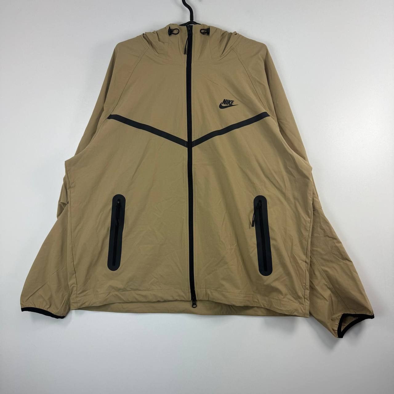 Nike Nike Beige Windrunner Jacket Lightweight Hooded Zip-Up L Size US L / EU 52-54 / 3 - 1 Thumbnail