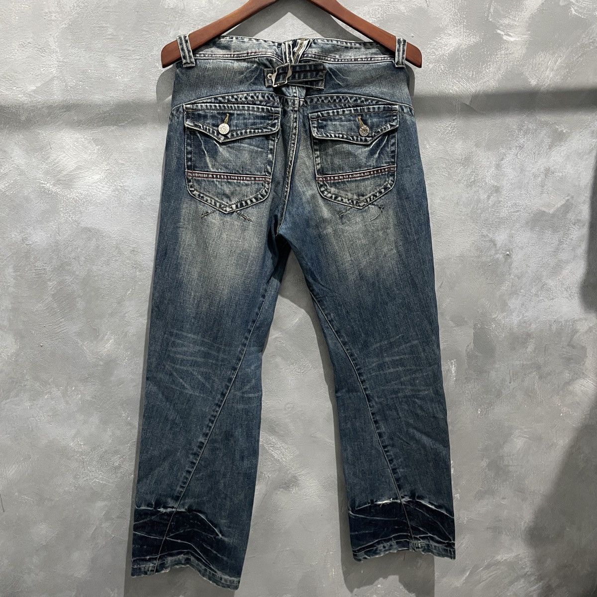 Edwin Vintage Edwin E Function Curve Leg Distressed Loose Jeans Size US 33 - 8 Thumbnail