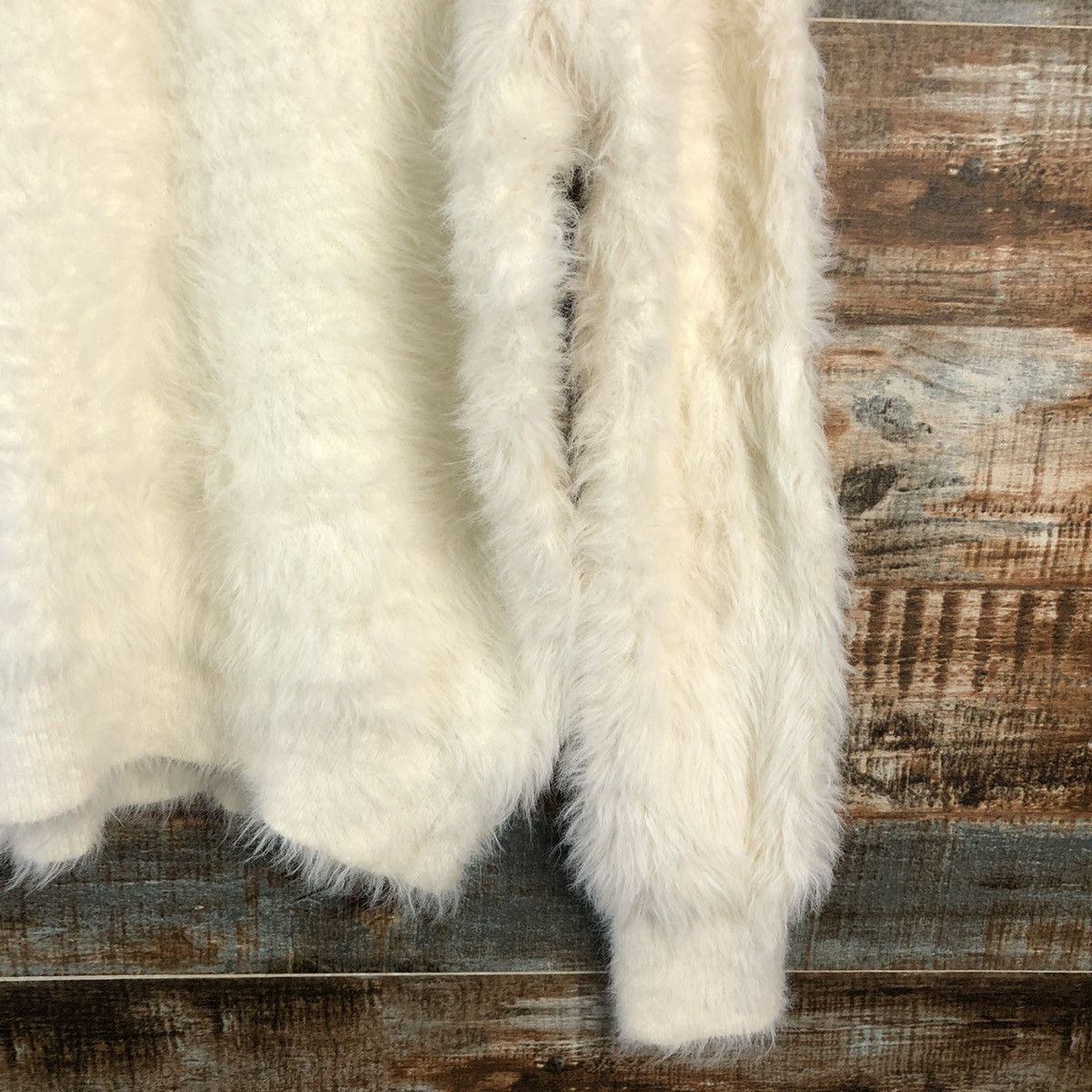 Homespun Knitwear DLL Dreskip White shaggy fur Mohair Knitwear #C231 Size US L / EU 52-54 / 3 - 8 Thumbnail