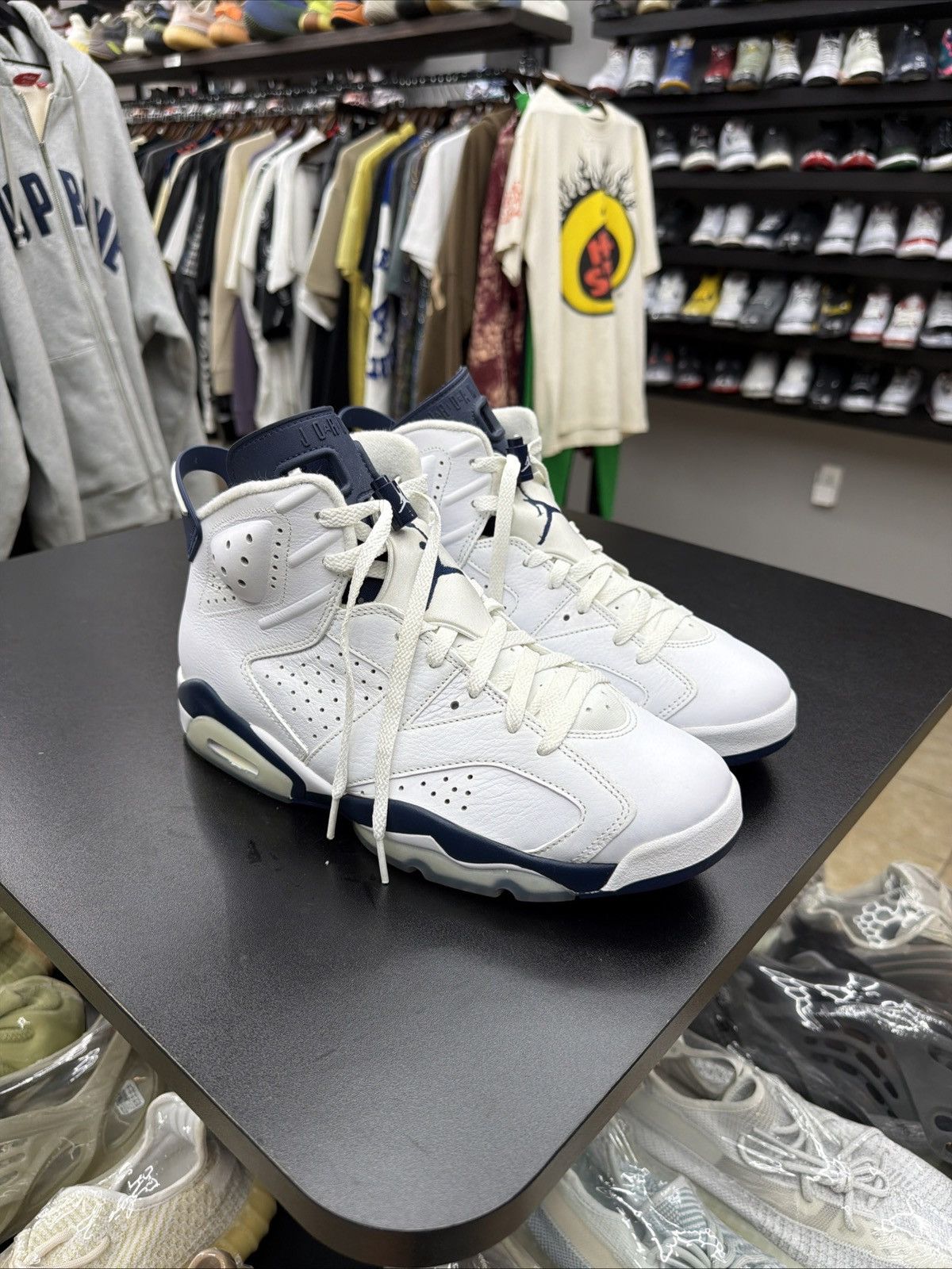 Jordan Brand Air Jordan 6 Retro White/Midnight Navy Men's Size 10 Size US 10 / EU 43 - 8 Thumbnail