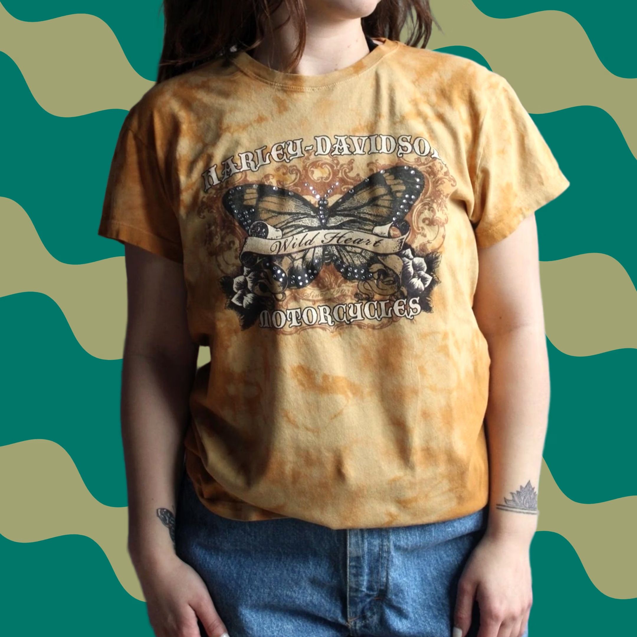 Harley Davidson VINTAGE Harley-Davidson Women T-Shirt Orange Tie-Dye Wild Heart Butterfly Y2K S/M Short Sleeve Crew Neck Rhinestone Size S / US 4 / IT 40 - 1 Thumbnail