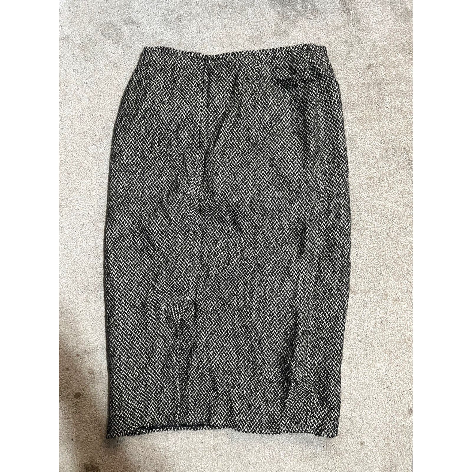 Ralph Lauren VINTAGE Lauren Ralph Lauren Skirt Women 8 Gray Wool Knee Length Pencil 90s Preppy Lined Slit Dry Clean Only Size 30" / US 8 / IT 44 - 2 Thumbnail
